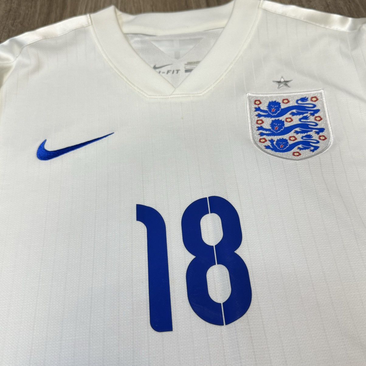 Nike England 14/15 player issue home shirt #18 Kane Size US L / EU 52-54 / 3 - 3 Thumbnail