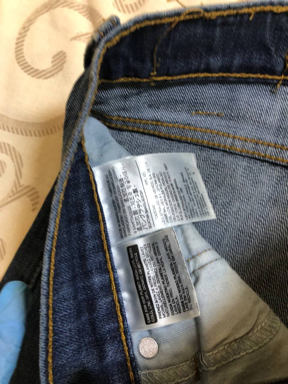 Levi's Vintage Levi's Light Wash Jeans 90s Distressed Faded Size US 31 - 2 Thumbnail