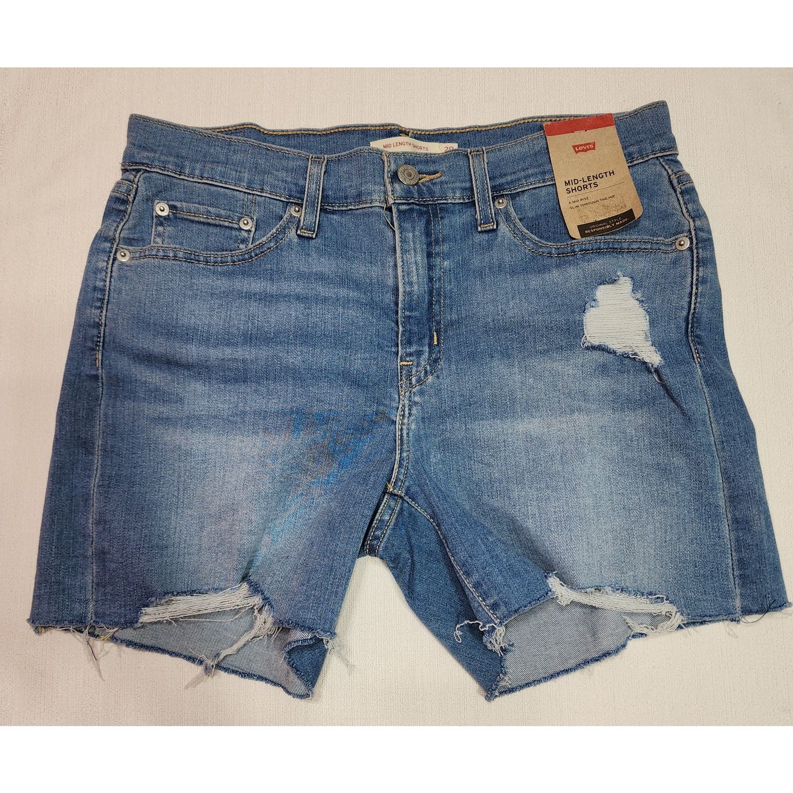 Levi's Levi's Mid-length shorts W29'' x L14'' women's Size US 29 - 1 Thumbnail