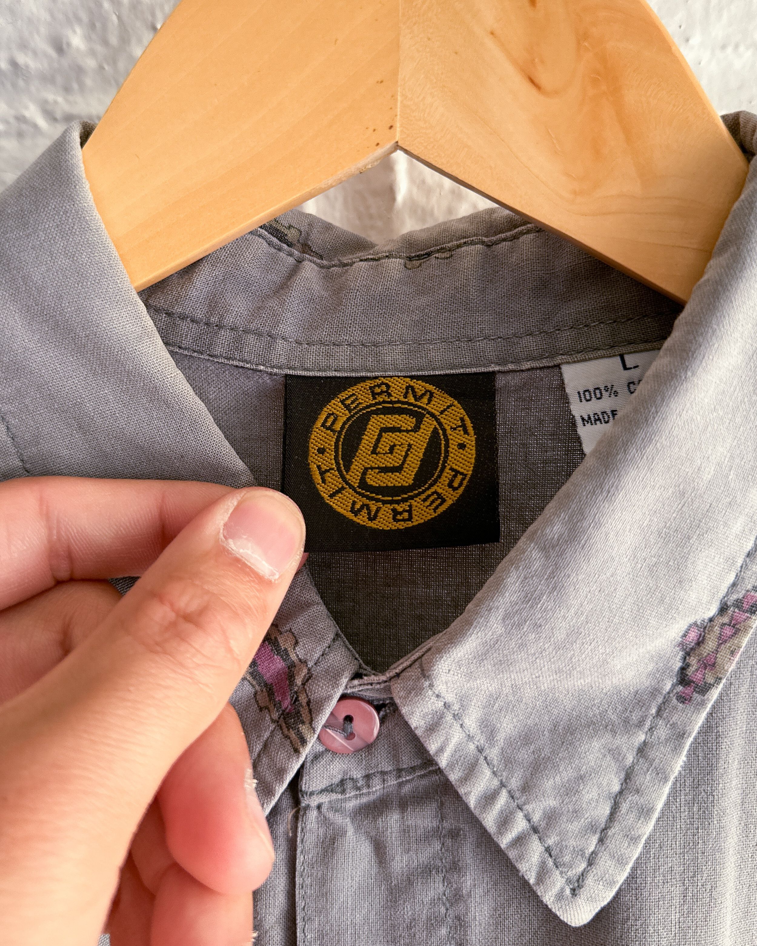 Vintage Vintage 90s Permit Button Up Shirt Gray Western Navajo Print Size US L / EU 52-54 / 3 - 2 Thumbnail