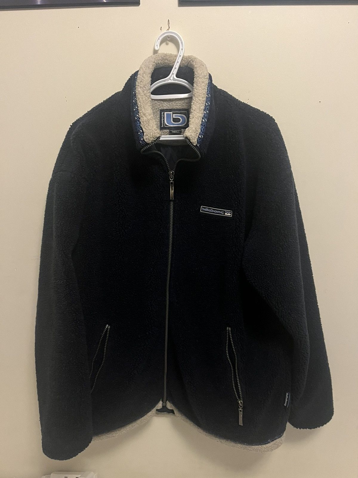 Billabong Rare Vintage Billabong Fleece Sherpa Jacket Sweater 90s Y2K Size US S / EU 44-46 / 1 - 1 Thumbnail