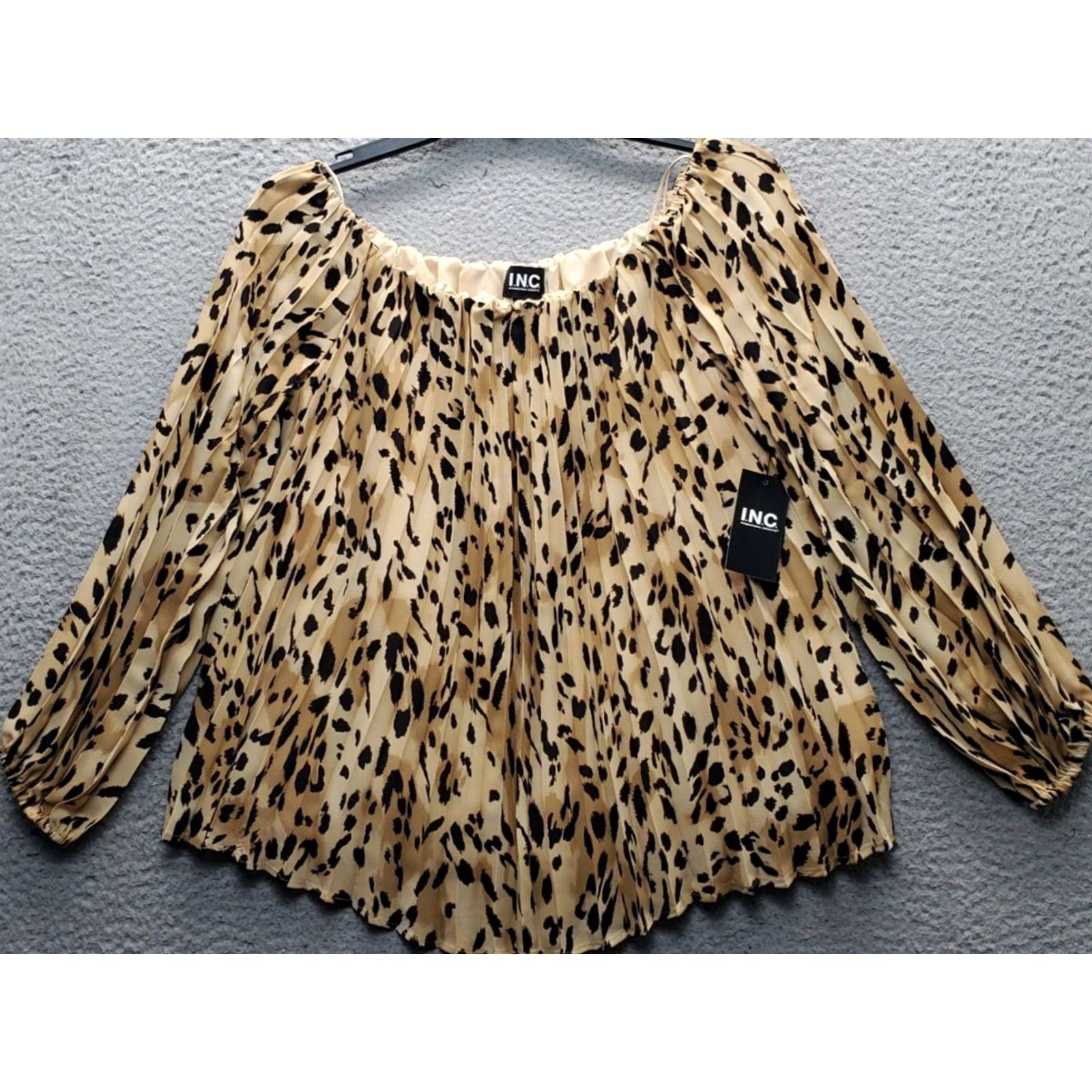 Vintage INC International Concepts Blouse Womens S Leopard Print Pleated Lined Shirt Size S / US 4 / IT 40 - 2 Thumbnail