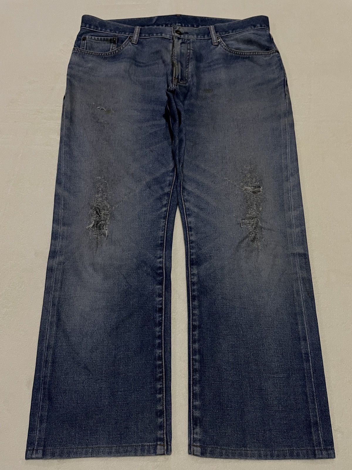 Uniqlo Vintage Japanese Brand Distress Faded Denim Jeans Size US 36 / EU 52 - 1 Thumbnail