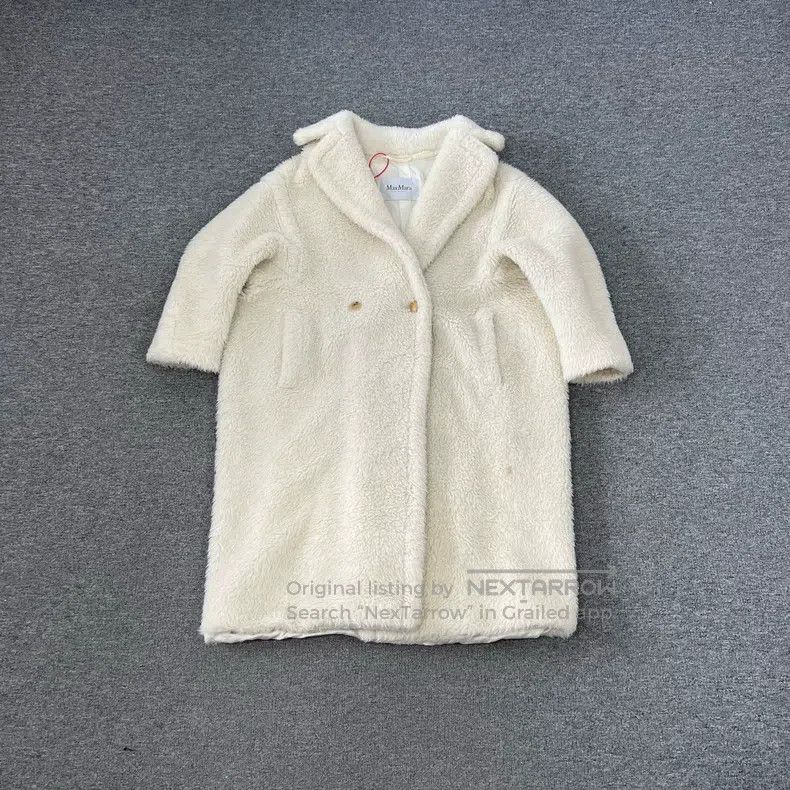 Max Mara Max Mara White Teddy Overcoat Size XS / US 0-2 / IT 36-38 - 1 Thumbnail