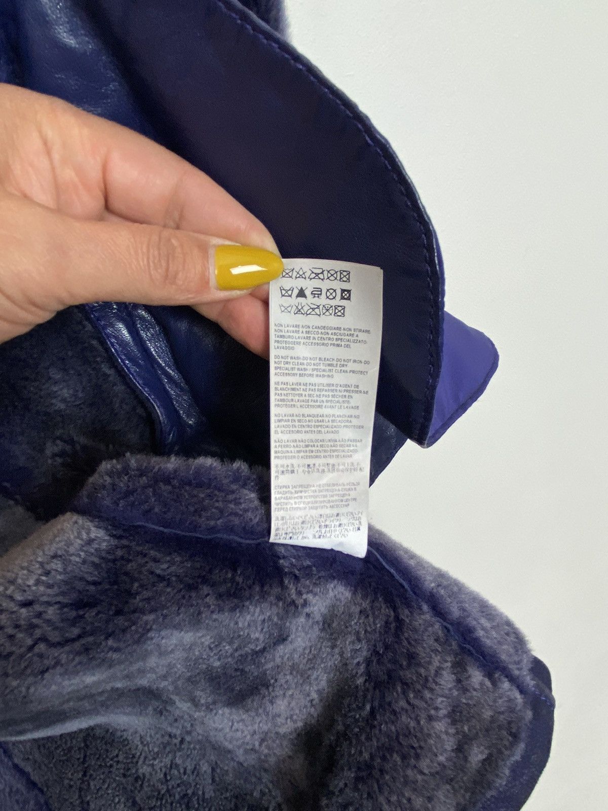 Designer Versace Collection Long Length Shearling Coat Jacket Purple Size S / US 4 / IT 40 - 14 Thumbnail