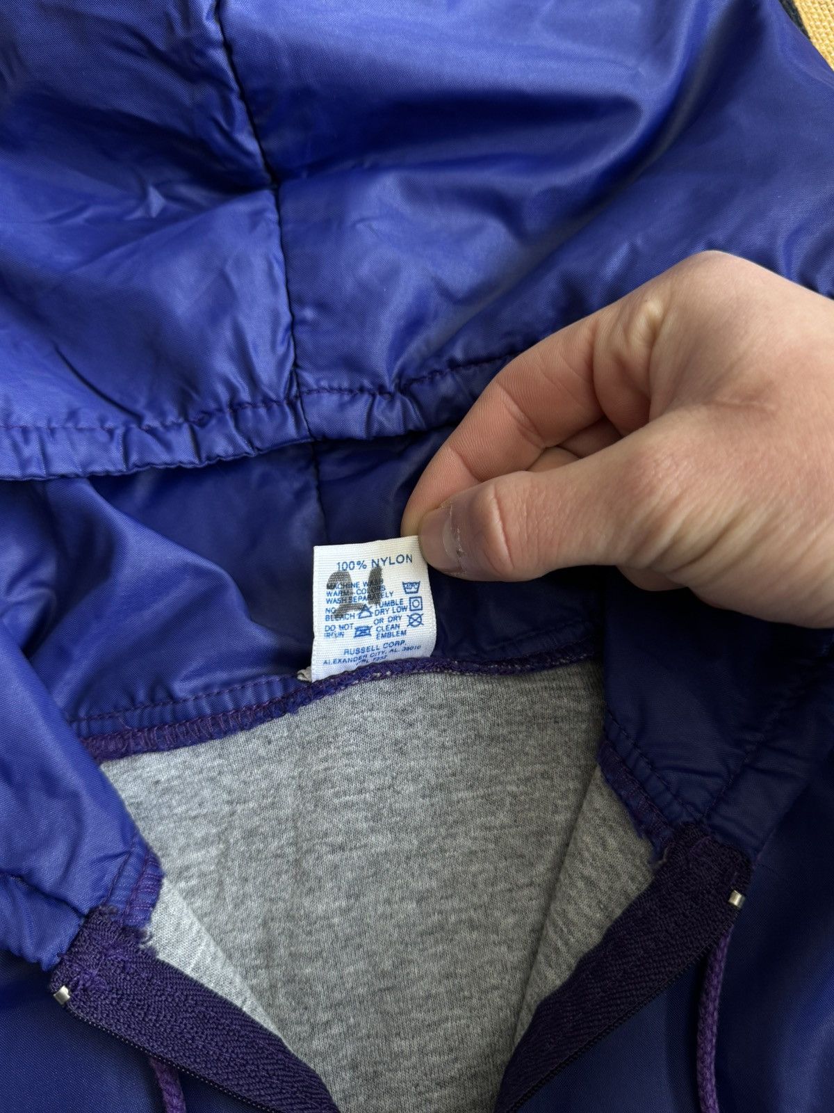 Russell Athletic RARE❗️Vintage 80’s Russell Athletic Campbesville Nylon Jacket Size US L / EU 52-54 / 3 - 11 Thumbnail