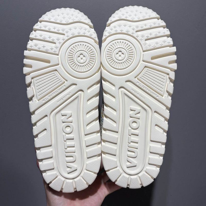 Louis Vuitton Louis Vuitton Trainer Leather Low-Top Sneakers -2508 Size US 6.5 / EU 39-40 - 4 Thumbnail