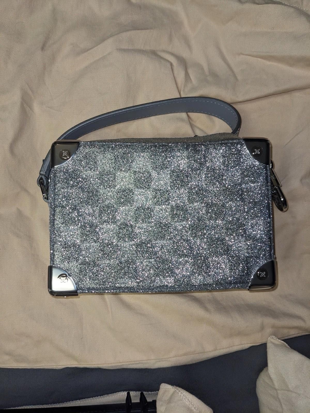 Louis Vuitton Louis Vuitton Soft Trunk Bag Glitter Silver Leather Mini Bag Size ONE SIZE - 5 Thumbnail