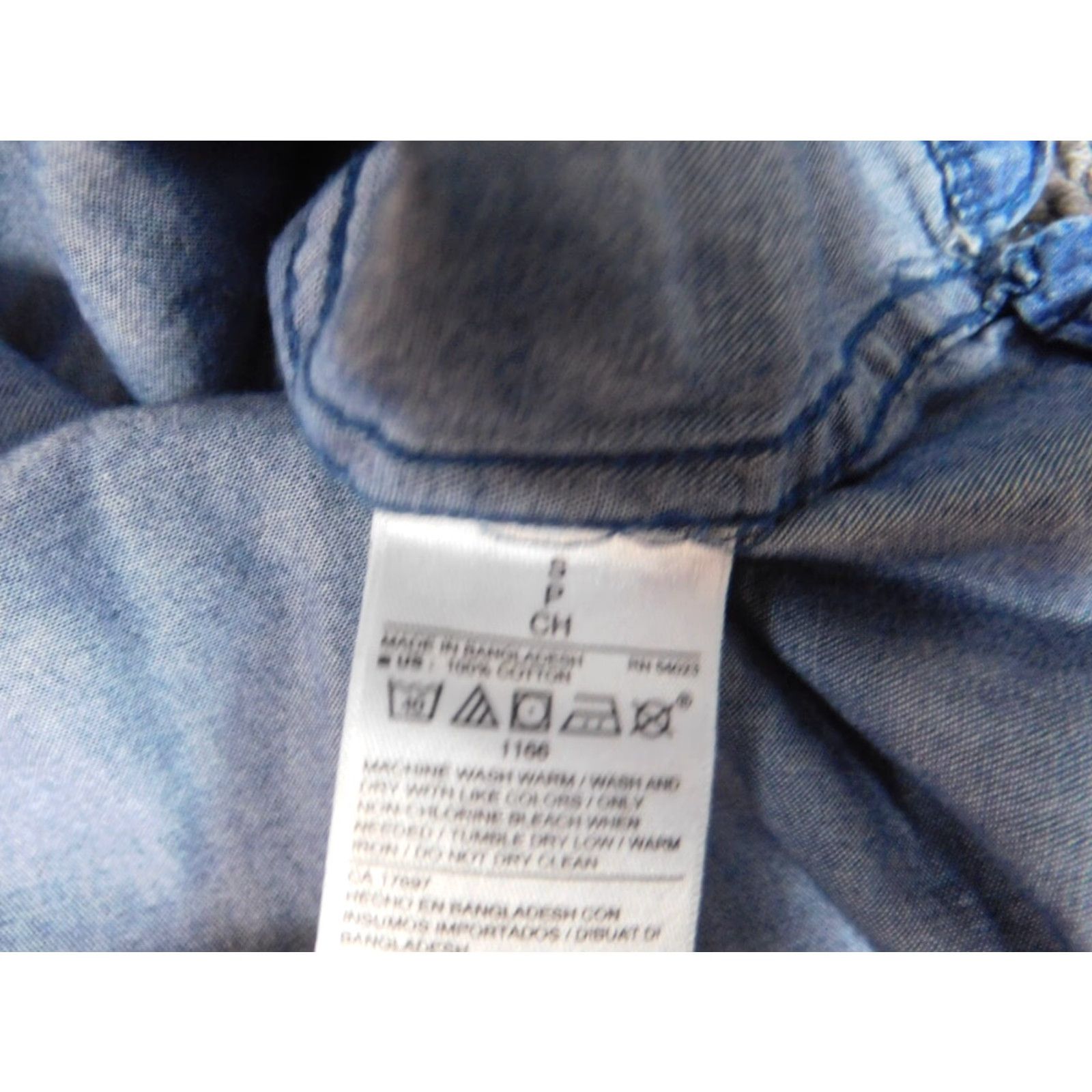 Old Navy Old Navy Blouse Tunic Shirt Denim Blue S Womens Size S / US 4 / IT 40 - 7 Thumbnail
