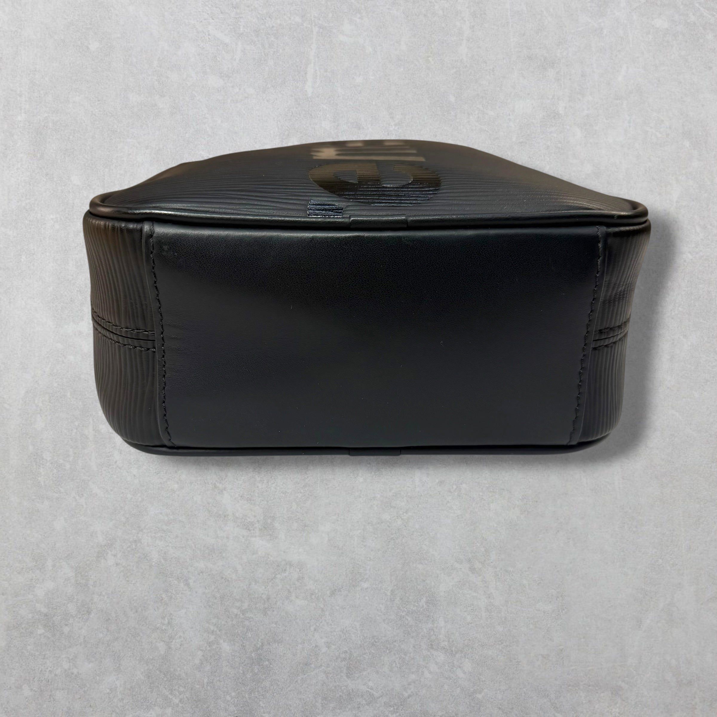 Louis Vuitton Louis Vuitton x Supreme Black Danube Epi PM Size ONE SIZE - 4 Thumbnail