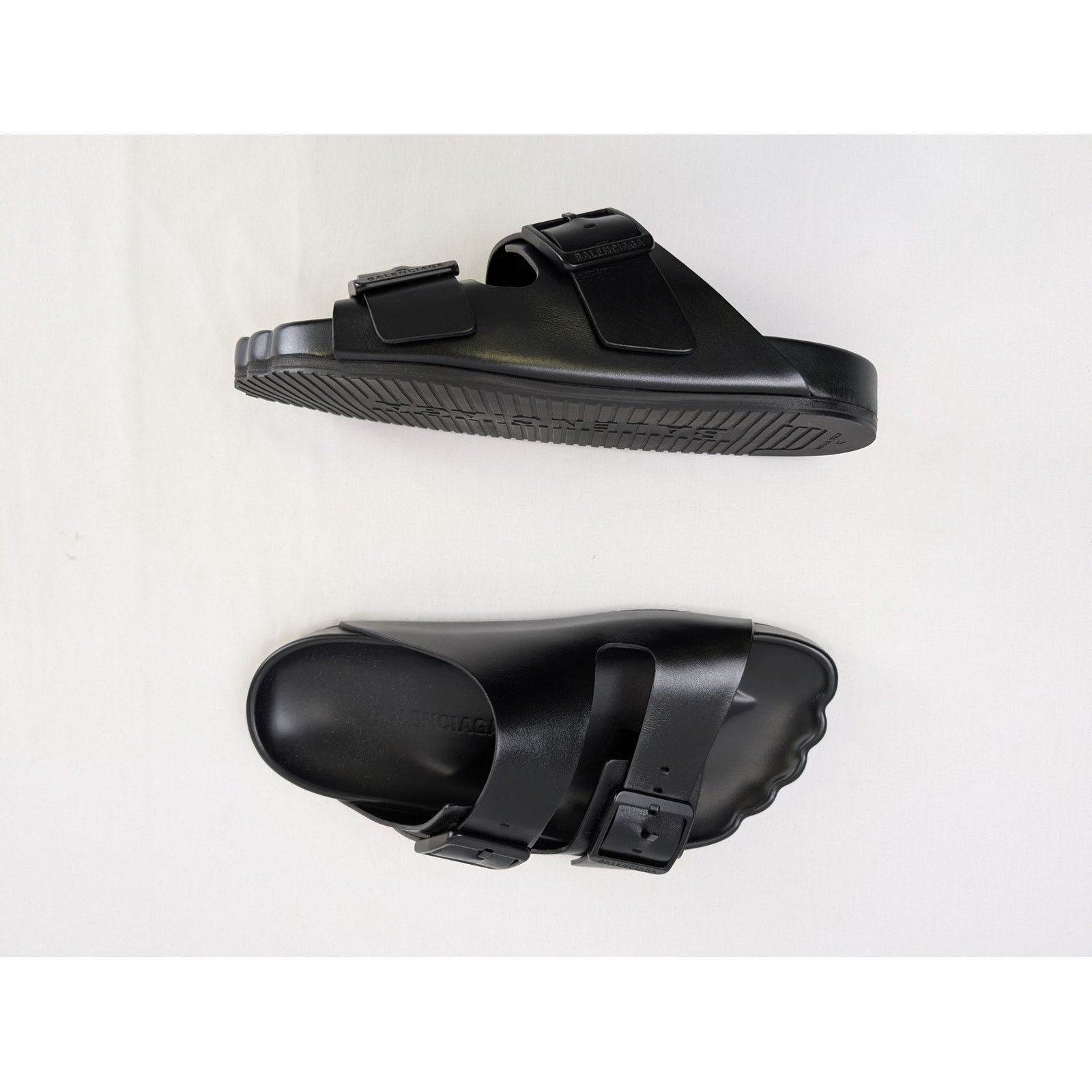 Balenciaga o1rshd1 Matt Calfskin Sunday Sandal Slippers in Black Size US 9 / EU 42 - 1 Thumbnail