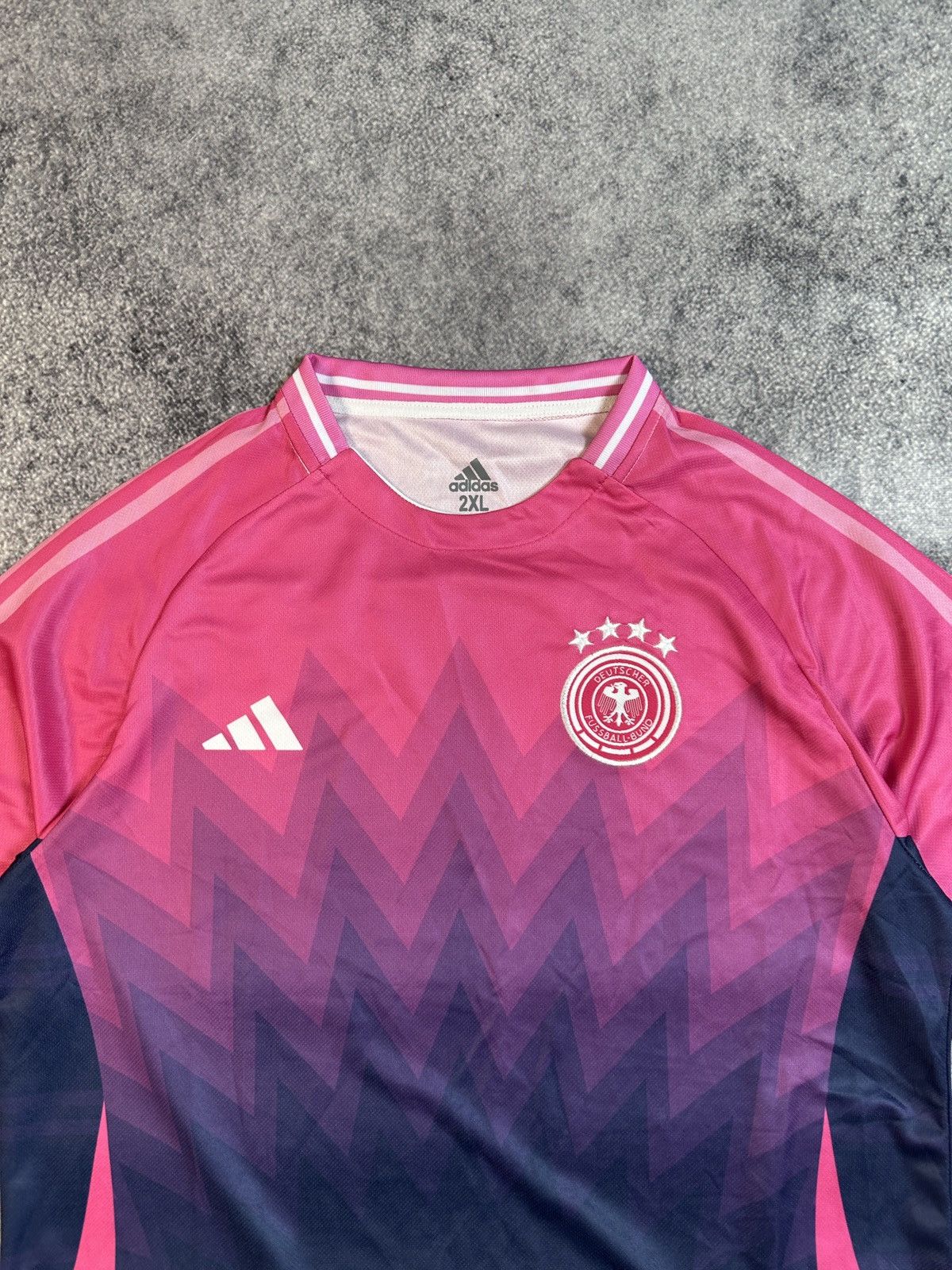 Adidas Adidas Germany Pink Logo Soccer Jersey Blokecore Rare XL Size US XL / EU 56 / 4 - 2 Thumbnail