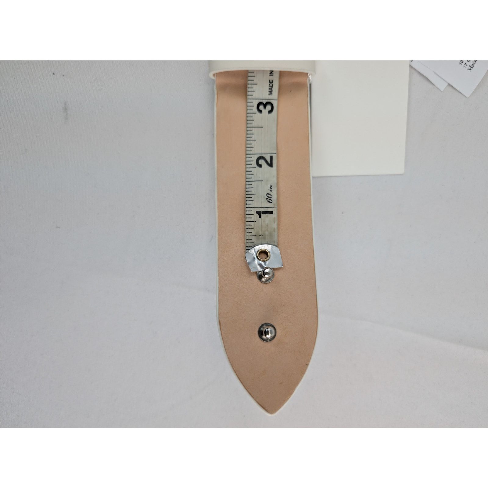 Maison Margiela o1rshd1 Size: 90 / Four Stitches Leather Belt in White Size 36 - 8 Thumbnail
