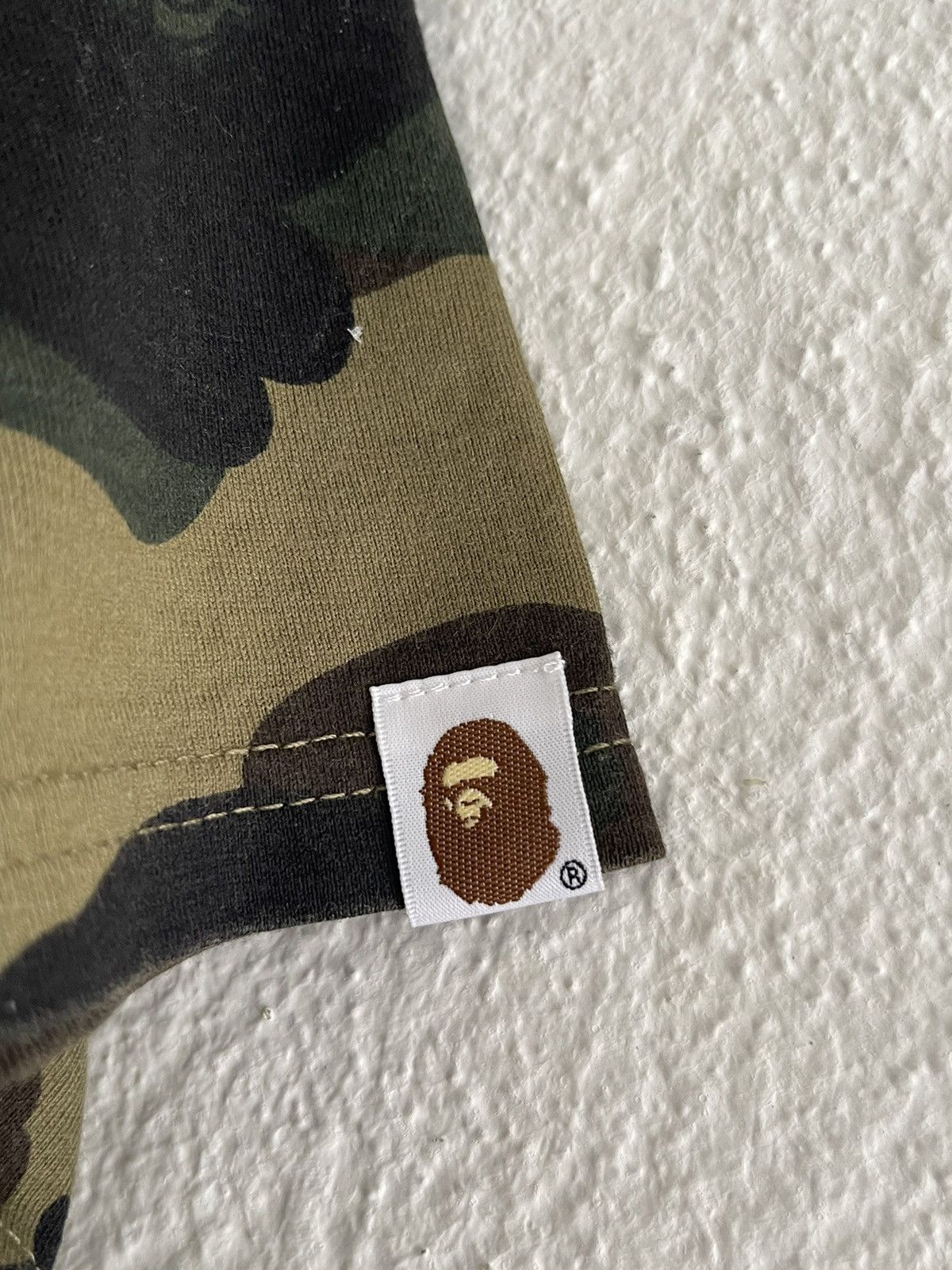 Bape 1st Camo Foil Bape Sta Tee Size XS / US 0-2 / IT 36-38 - 6 Thumbnail