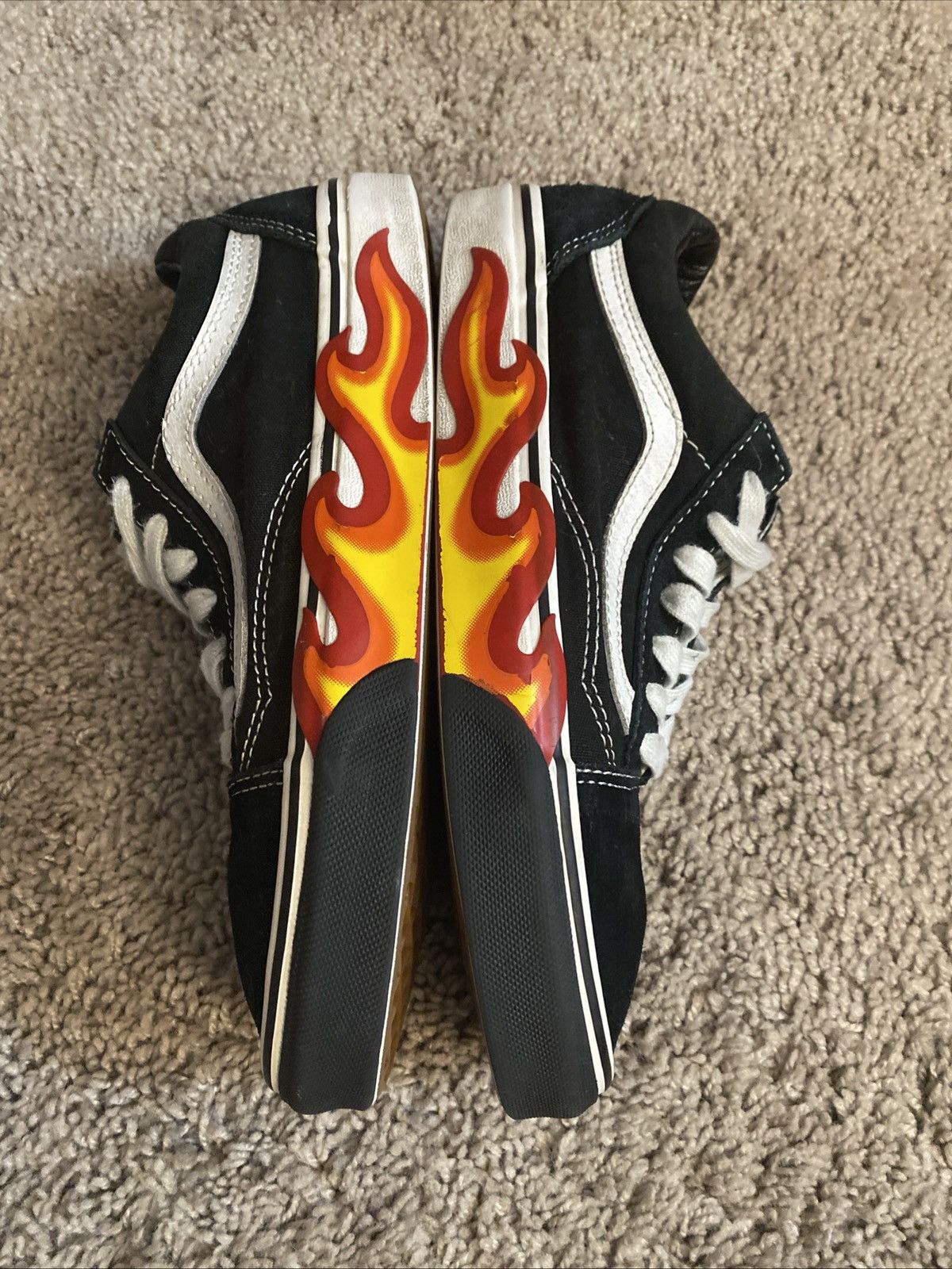 Vans Unisex Vans Oldskool flame accent low sneakers size 5.5M/7W Size US 5.5 / EU 38 - 6 Thumbnail