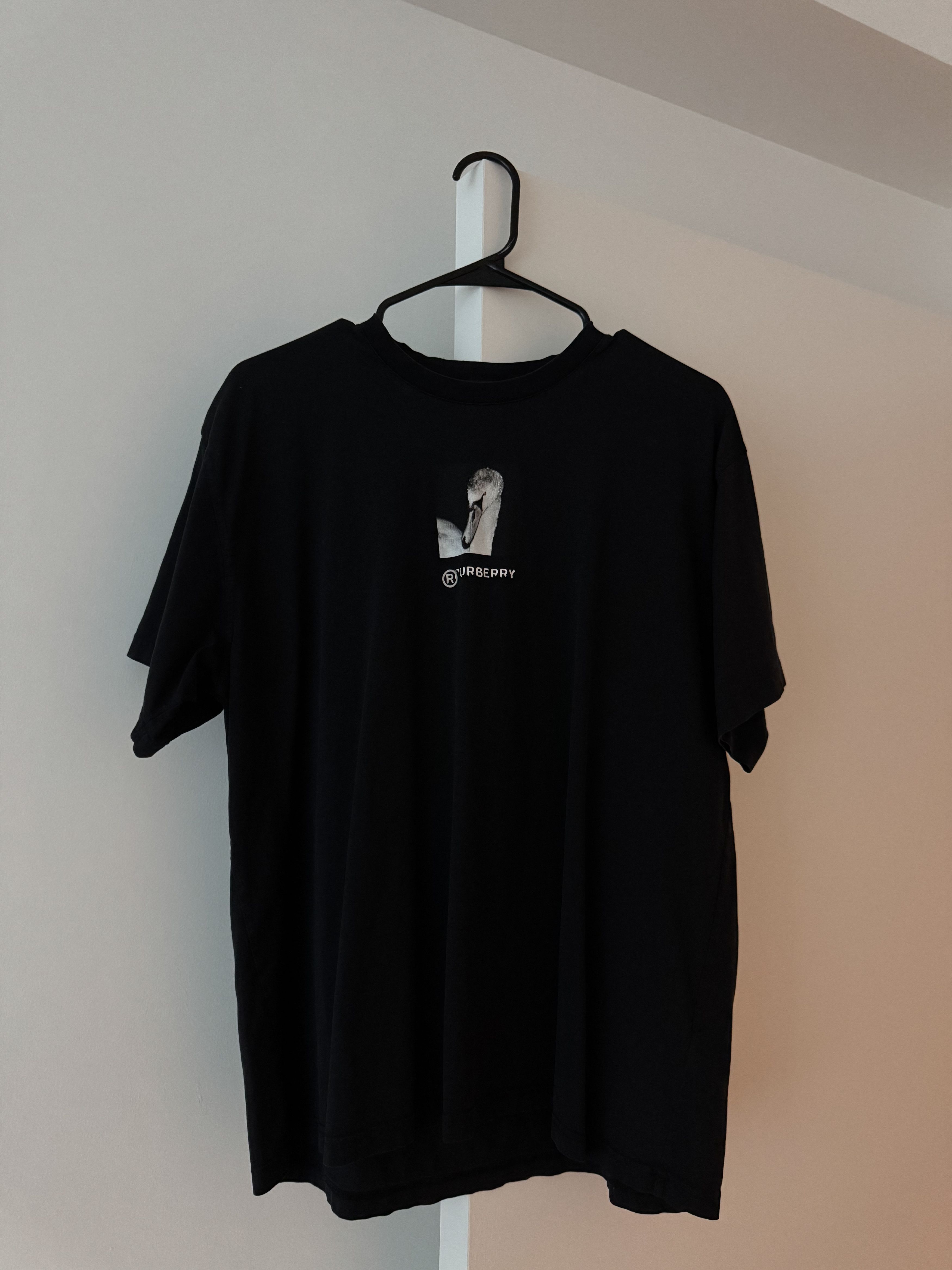Burberry Burberry Black T-Shirt Size US M / EU 48-50 / 2 - 1 Thumbnail