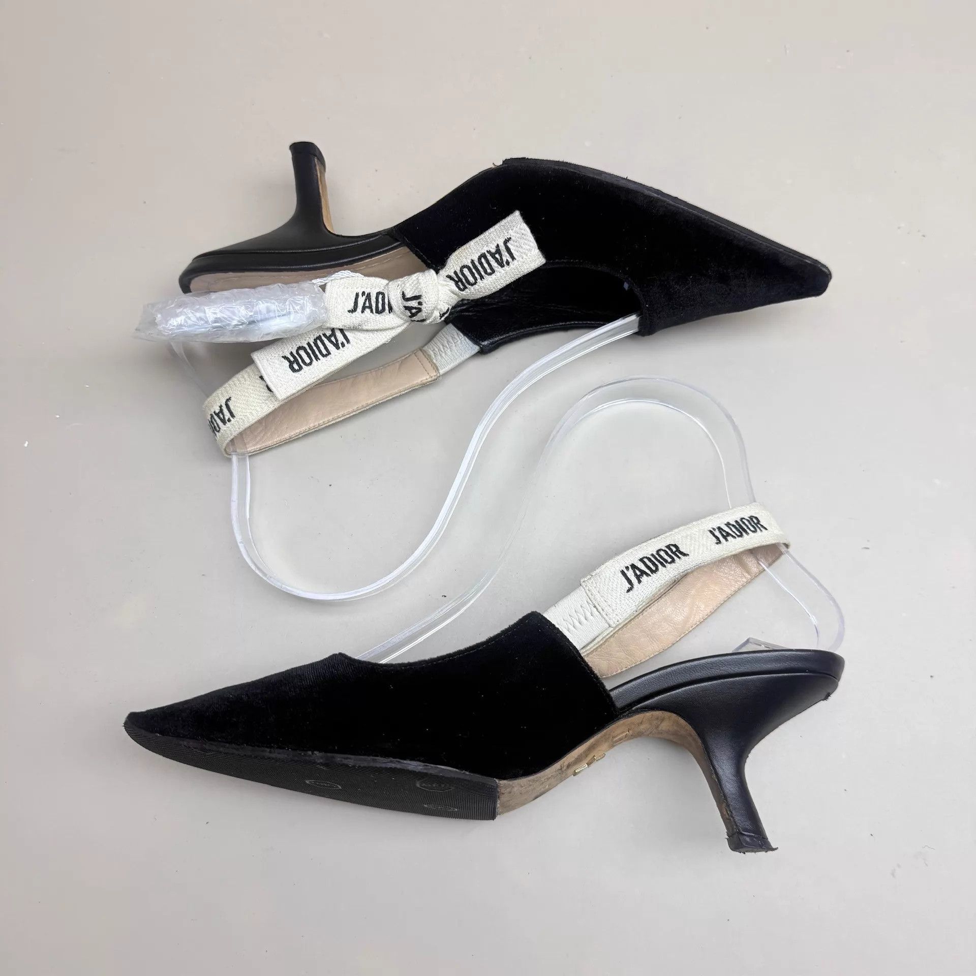 Dior Dior B&W Logo Embroidered Kitten Heel 36 95 New Size US 5.5 / IT 35.5 - 5 Thumbnail