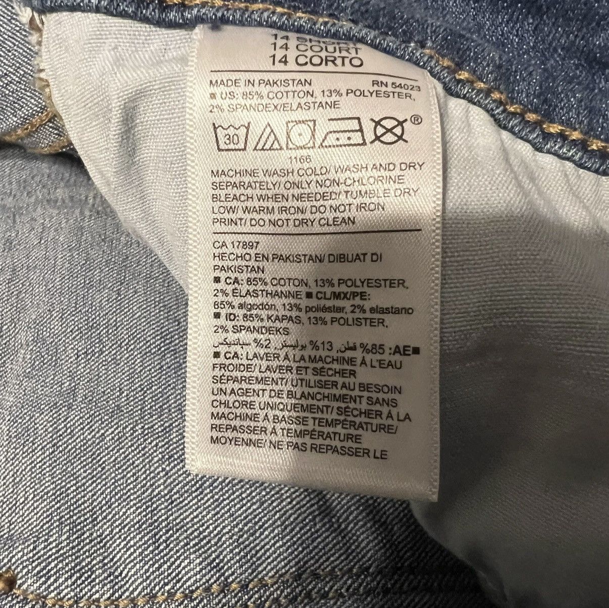 Old Navy Old Navy Jeans Women Size 14 Short 36x29 Blue Medium Wash Size 36" / US 14 / IT 50 - 6 Thumbnail