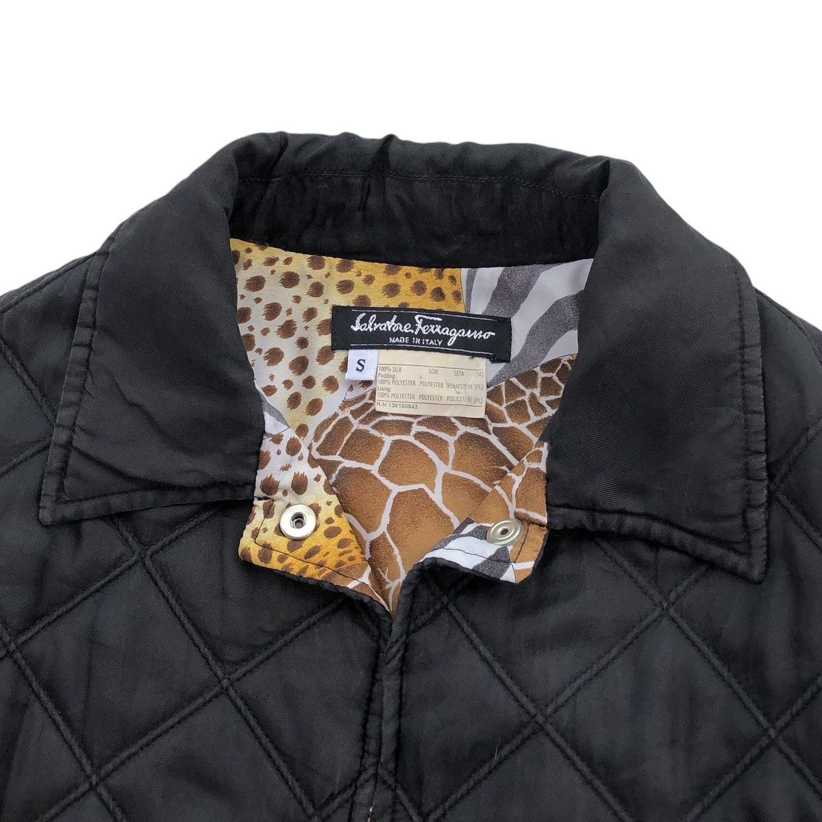 Salvatore Ferragamo Salvatore Ferragamo Multicolour Printed Quilted Jacket Size S / US 4 / IT 40 - 14 Thumbnail