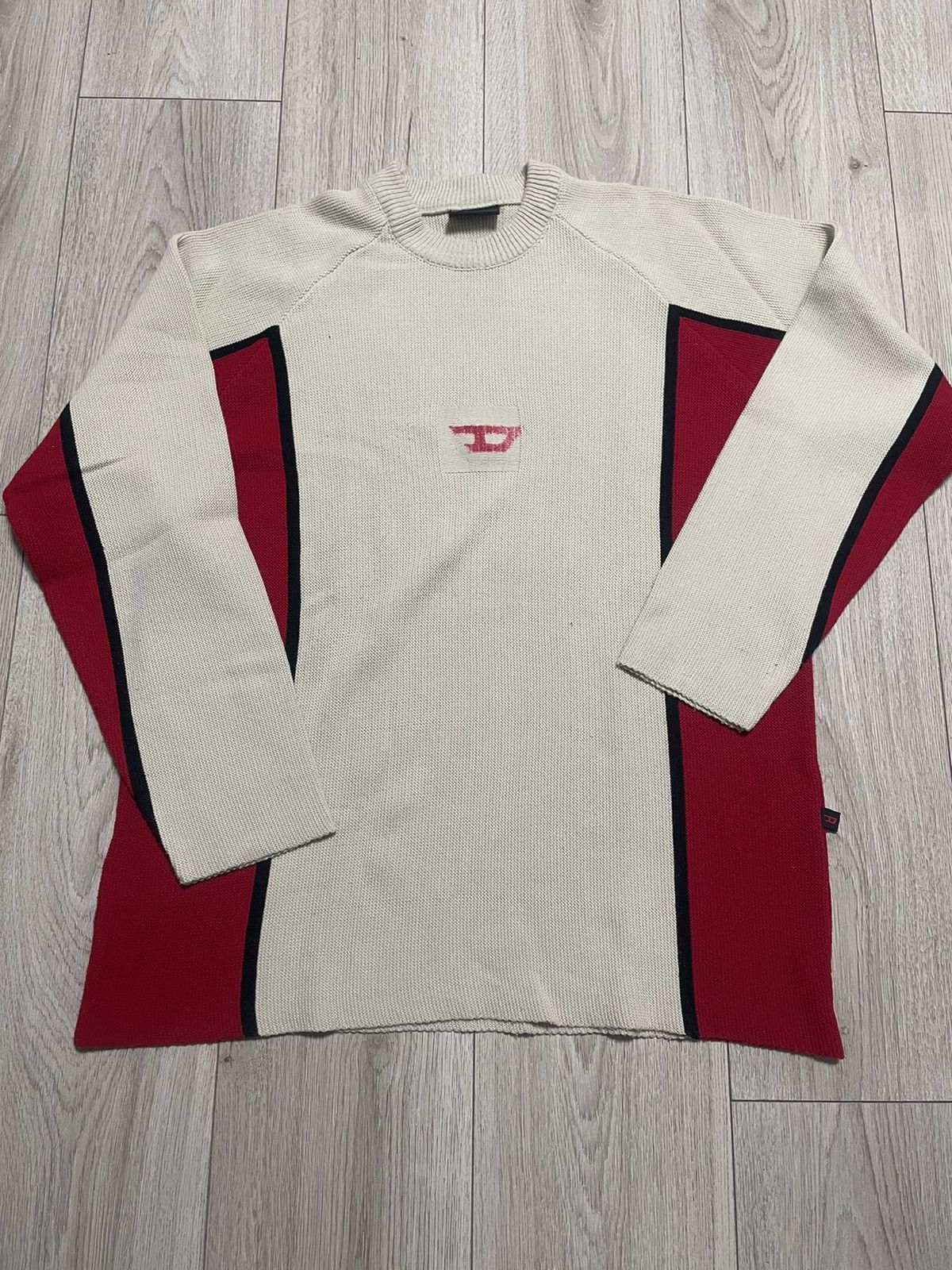 Diesel Archive Vintage Diesel Knit Sweater Centre Logo Y2K Rare Size US XL / EU 56 / 4 - 1 Thumbnail