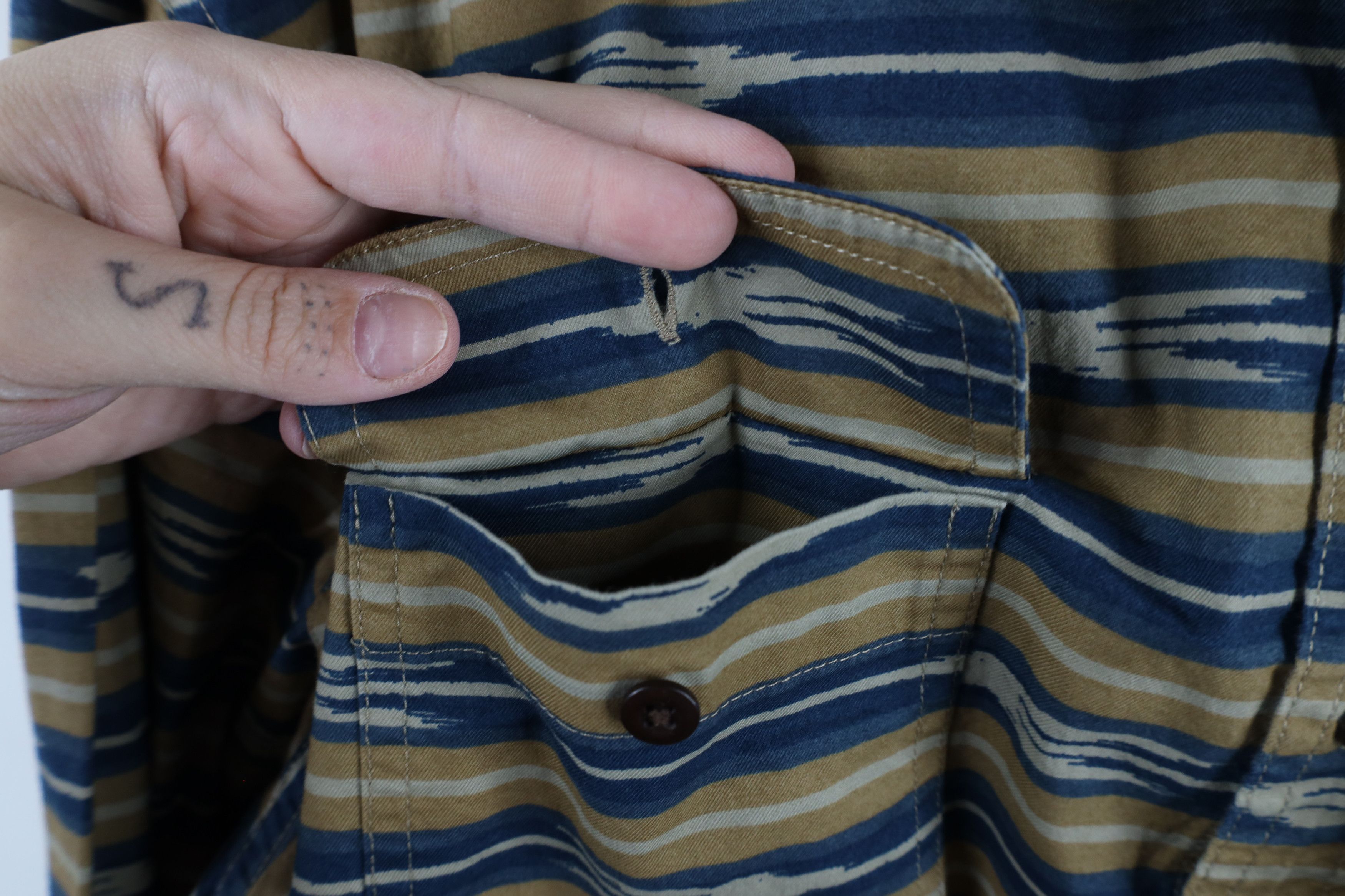 L.L. Bean × Vintage LL Bean Striped Southwestern Fiesta Collared Button Shirt Size US XL / EU 56 / 4 - 4 Thumbnail