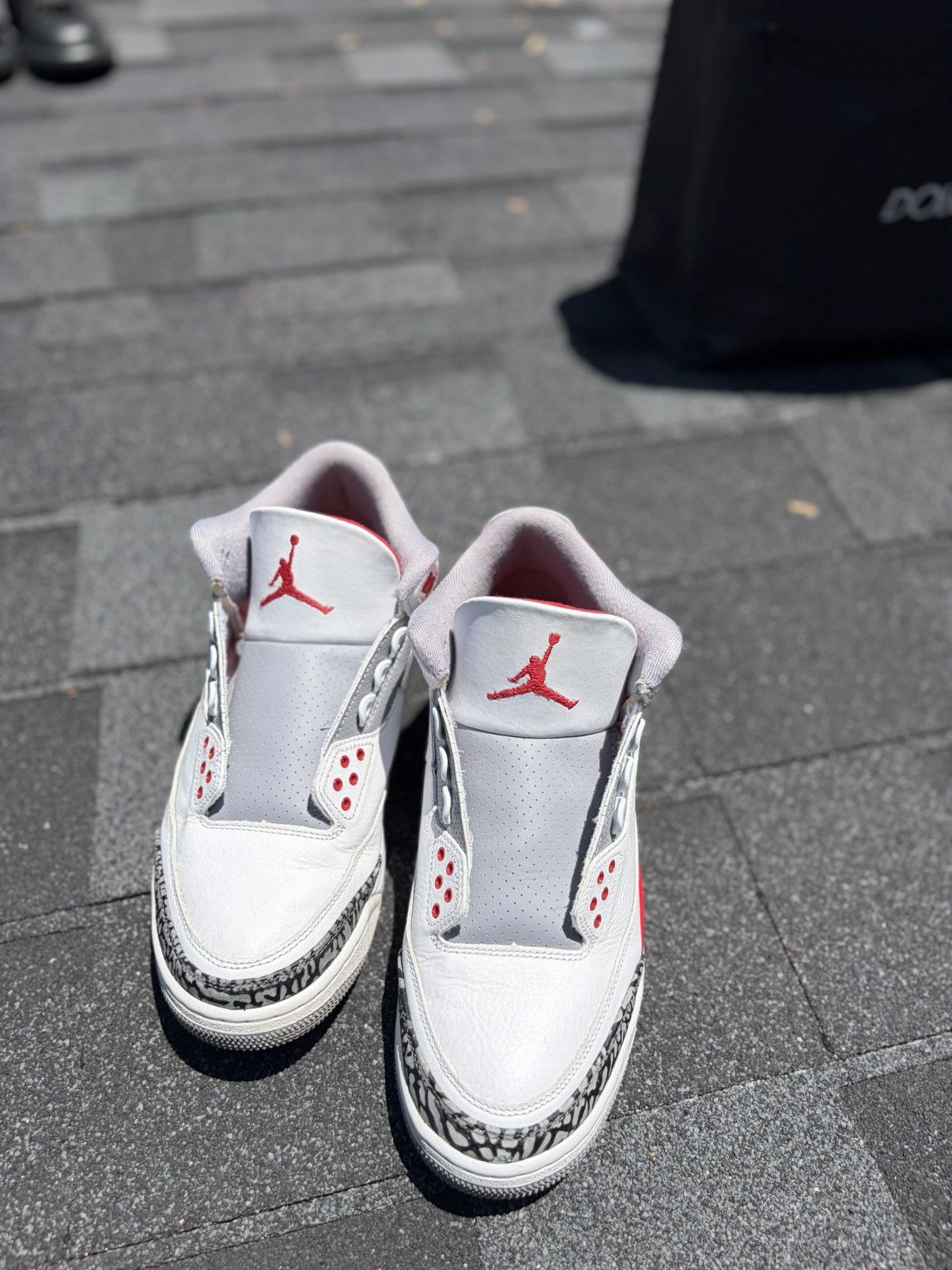 Jordan Brand Jordan “Fire Red” 3 Size US 9.5 / EU 42-43 - 3 Thumbnail
