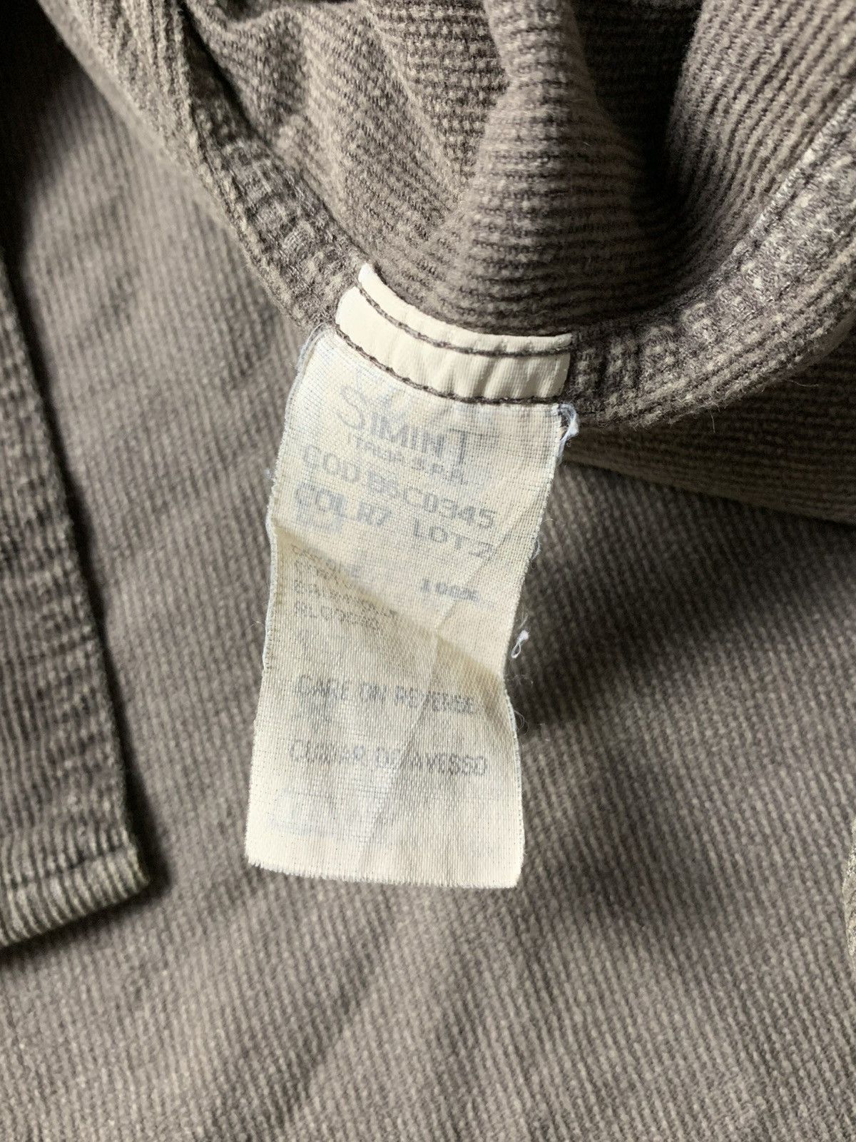 Armani 1990s Armani Jeans Double Pocket Oversized Corduroy Shirt Size US XL / EU 56 / 4 - 8 Thumbnail