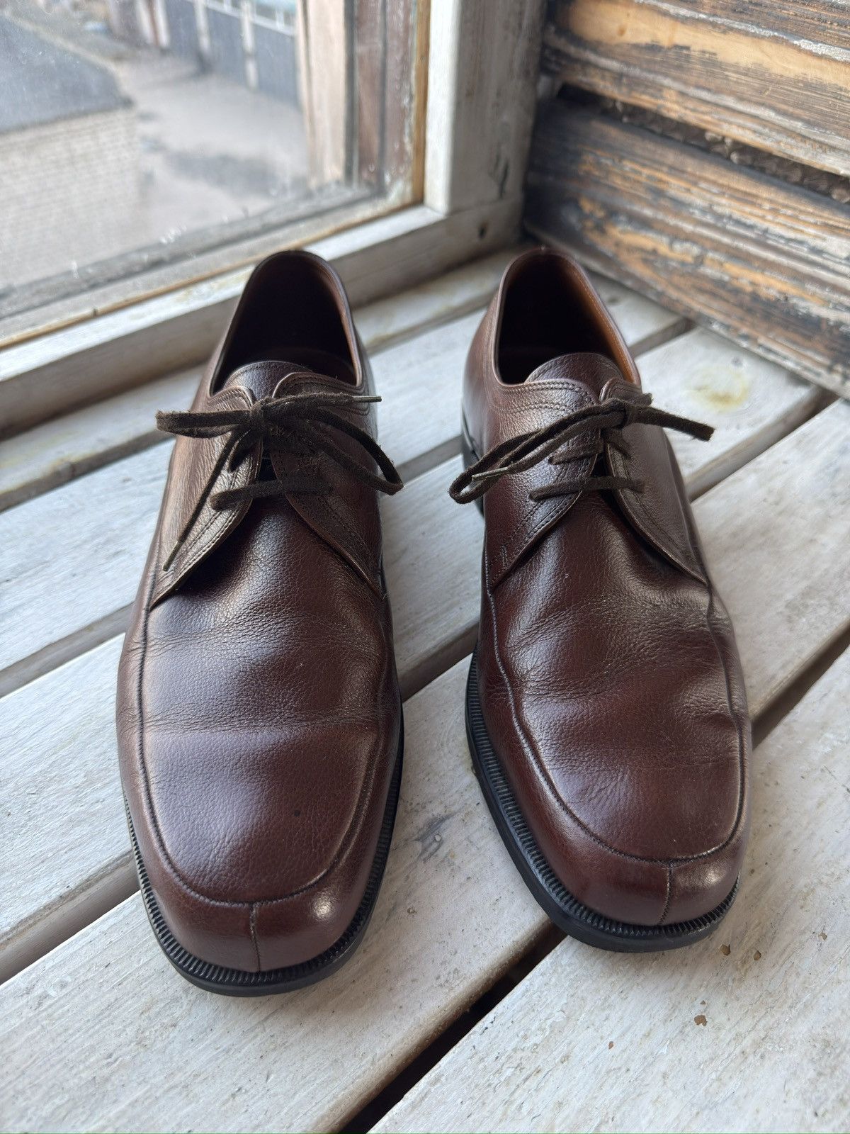 Bally × Designer Made in Italy Brown Leather Derby Shoes – Minimalist Formal Size US 10 / EU 43 - 2 Thumbnail