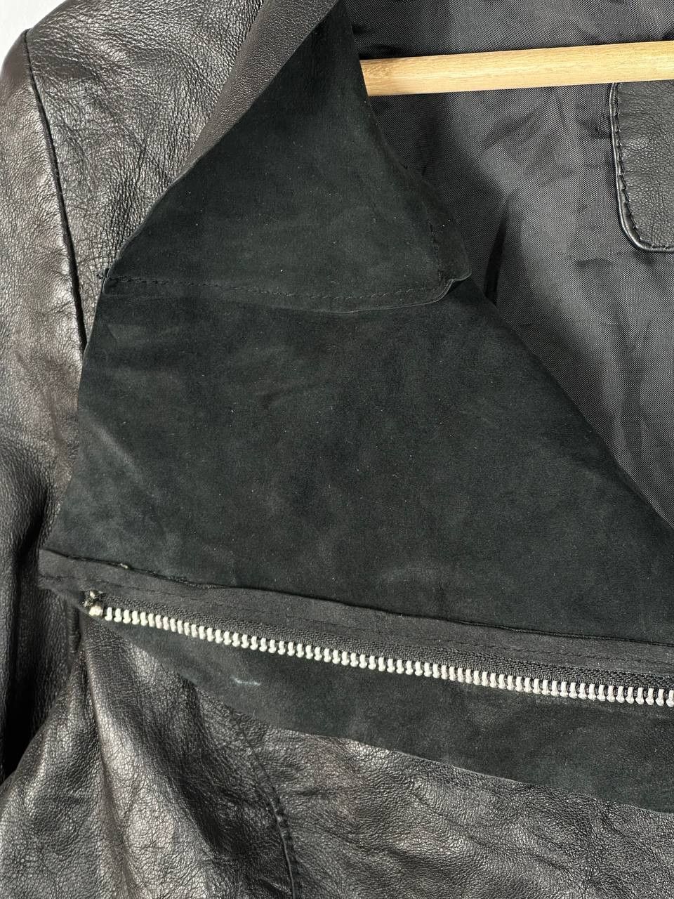Designer Avant Garde Opium Faux Leather Black Cropped Biker Jacket Size S / US 4 / IT 40 - 6 Thumbnail