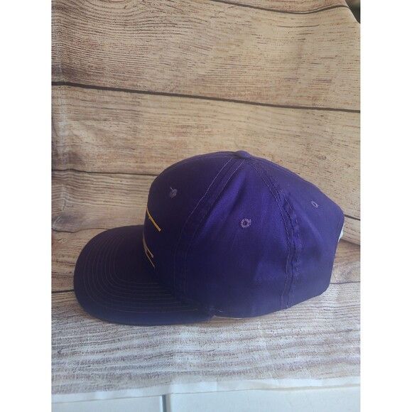American Needle Vtg Minnesota Vikings Ann co snapback hat Split bar Size ONE SIZE - 7 Thumbnail