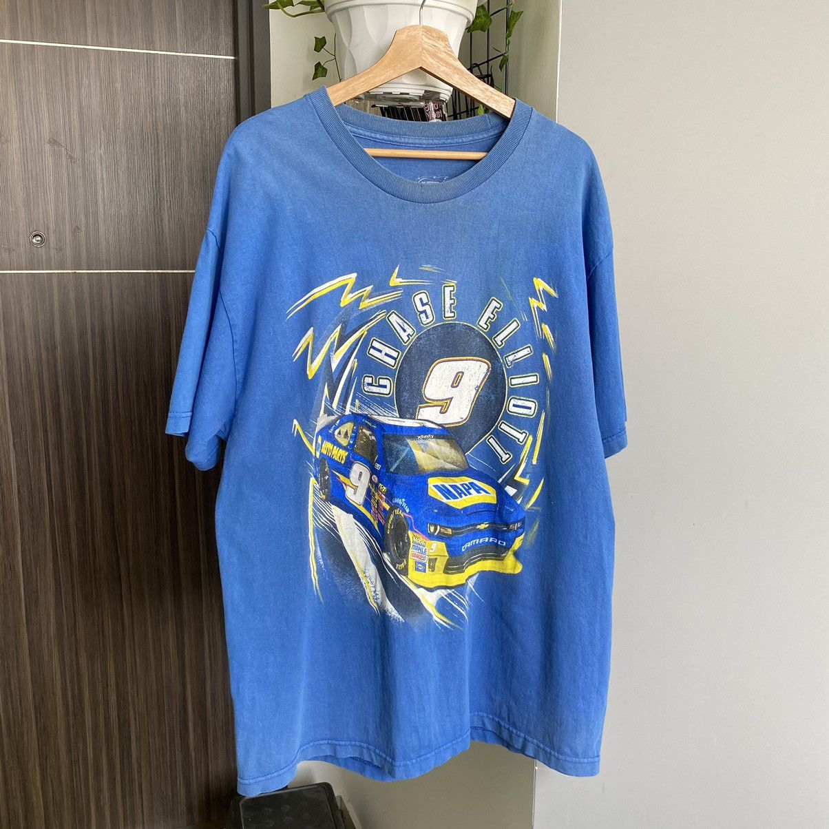NASCAR Thrashed Faded Vintage Y2K Chase Elliot Jr ERD GRUNGE TEE Size US XL / EU 56 / 4 - 1 Thumbnail
