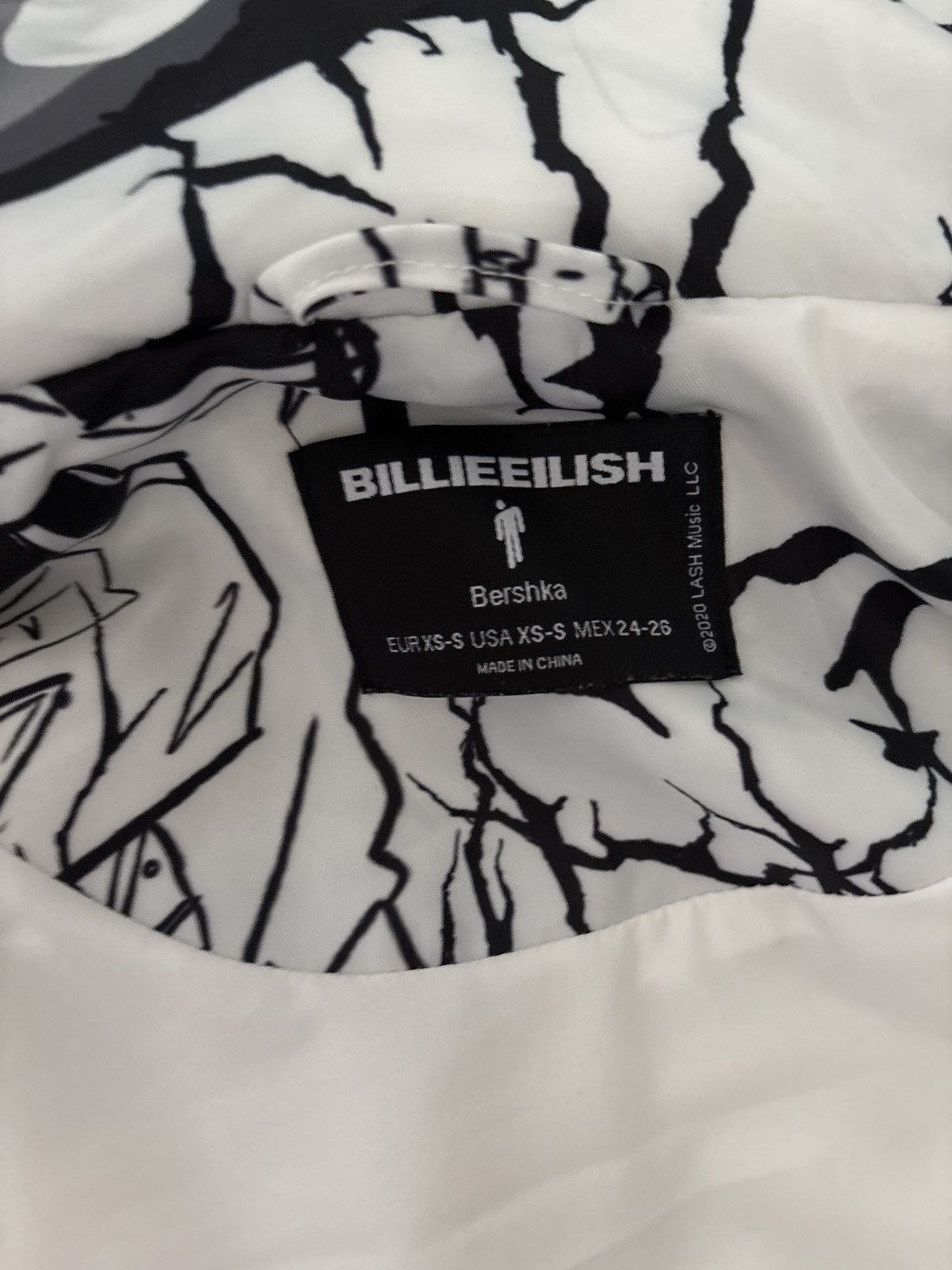 Bershka Billie Eilish Vest Size XS / US 0-2 / IT 36-38 - 2 Thumbnail