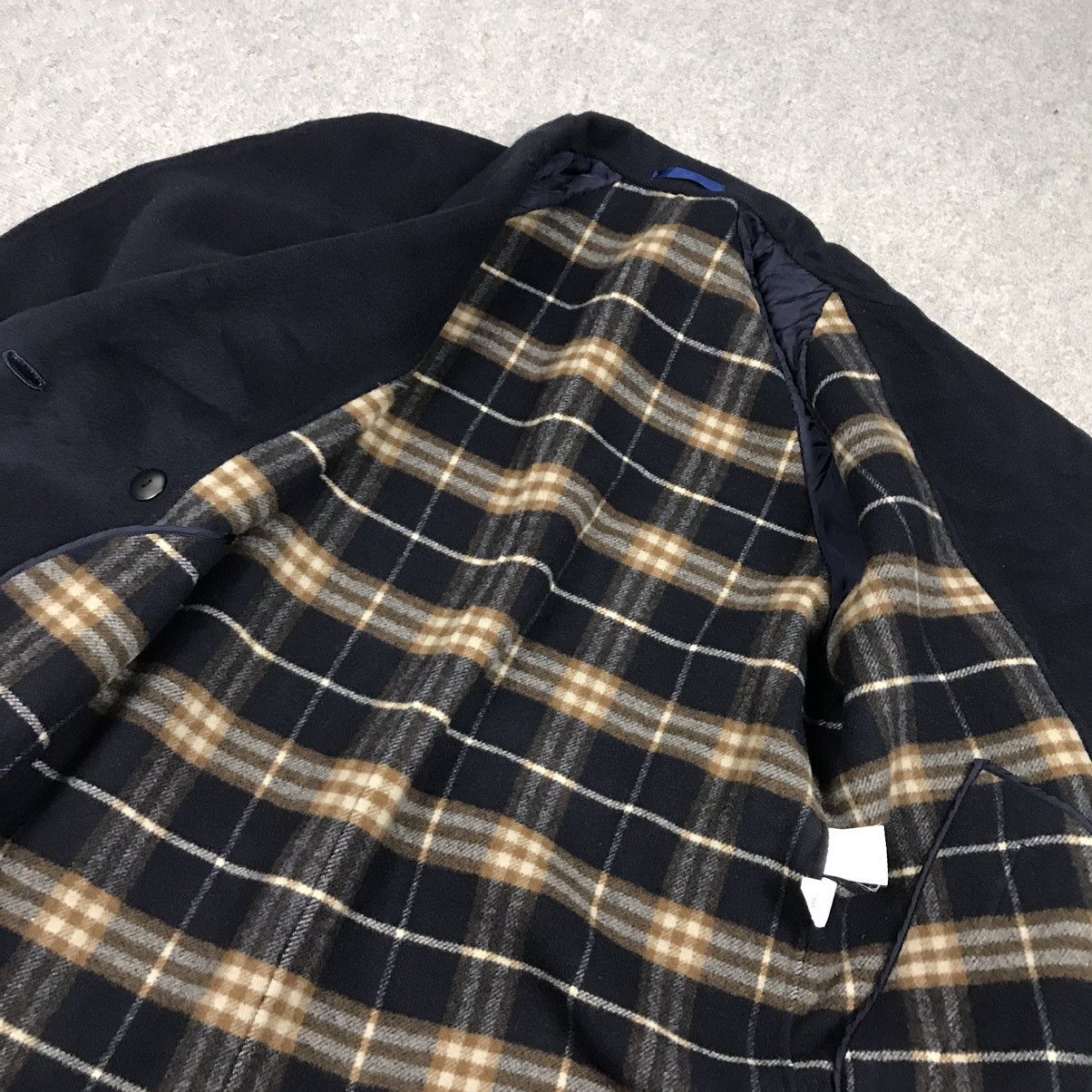 Burberry VINTAGE BURBERRY NAVY WOOL DOUBLE BREASTED COAT JACKET Size US M / EU 48-50 / 2 - 12 Thumbnail