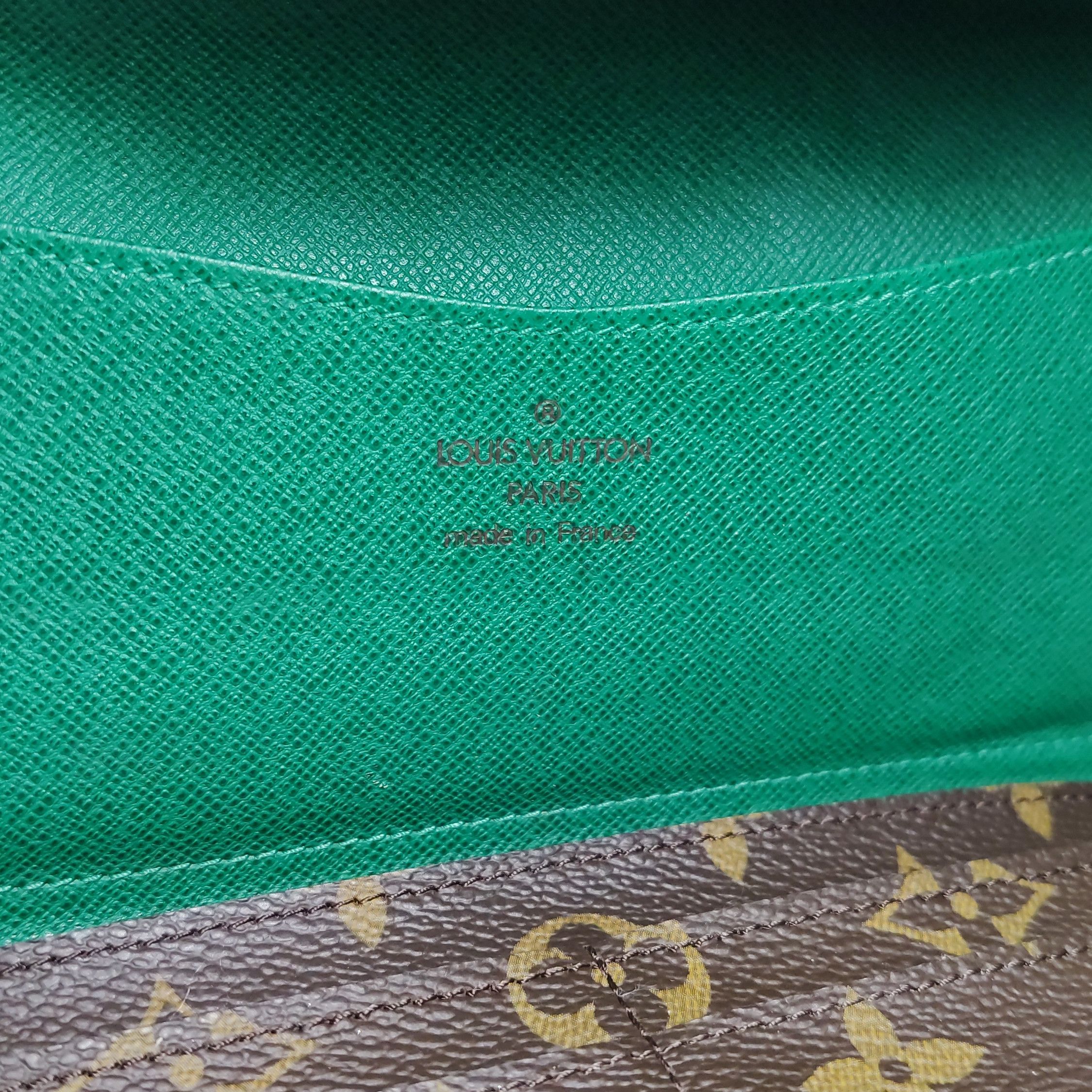 Louis Vuitton Louis Vuitton (LV) JosephineMonogram print snap-on bag wall Size ONE SIZE - 5 Thumbnail