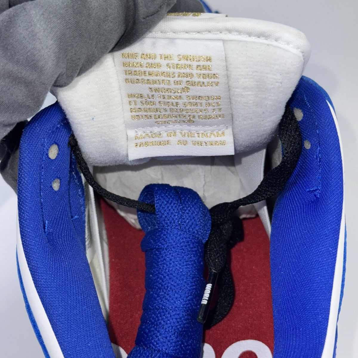 Nike × Supreme NIKE SB DUNK LOW OG QS STARS HYPER ROYAL 2021 Size US 9.5 / EU 42-43 - 8 Thumbnail