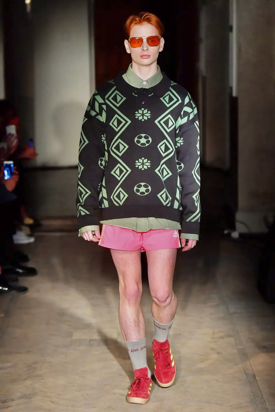 Adidas × Gosha Rubchinskiy SS 2018 Hi Vis Pink Rave Shorts Rare Size US 30 / EU 46 - 3 Thumbnail
