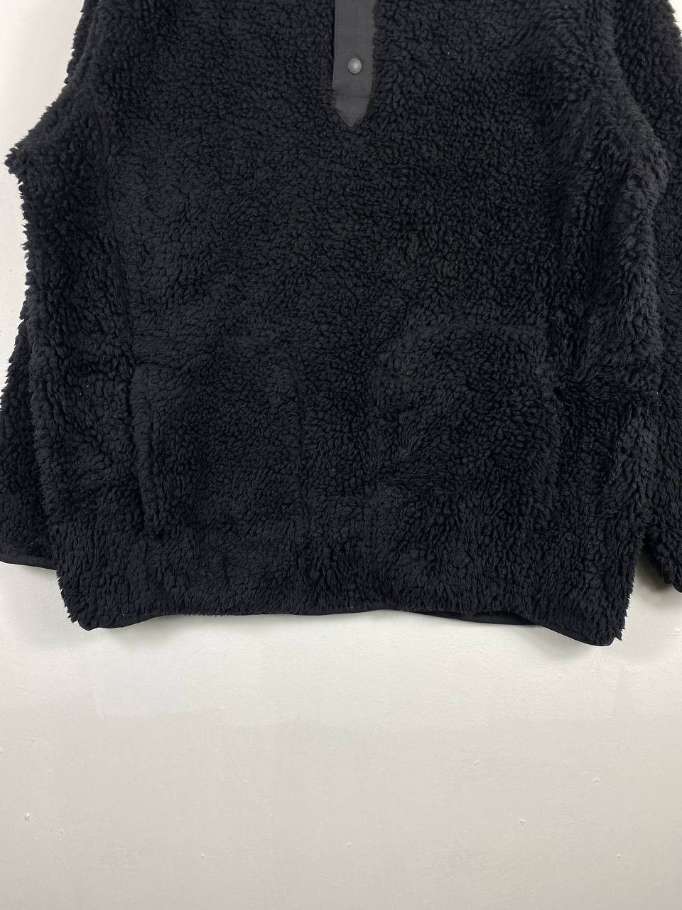 Uniqlo × White Mountaineering uniqlo x white mountaineering fleece jacket nice design Size US L / EU 52-54 / 3 - 3 Thumbnail