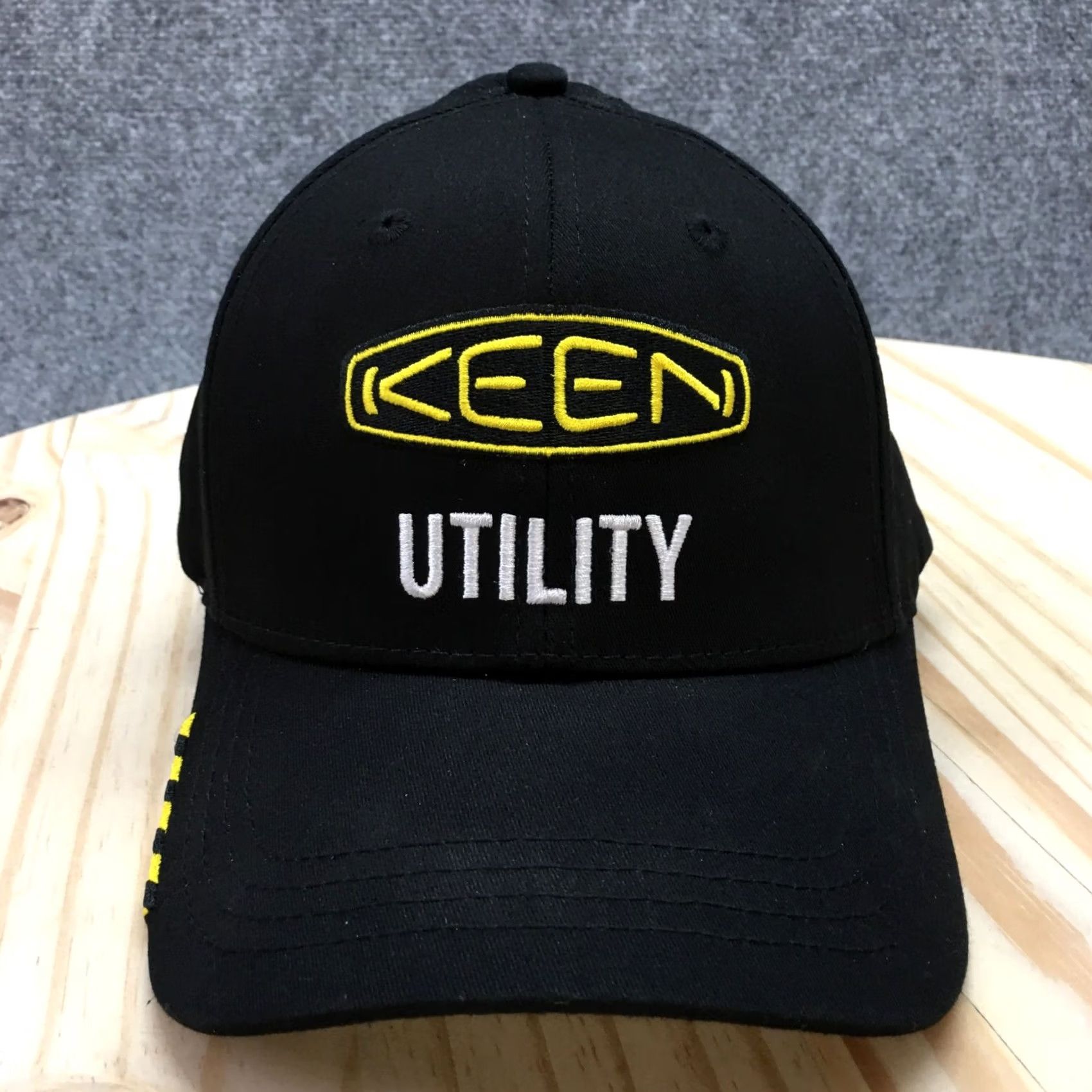 KEEN KEEN Cap Mens One Size Black Utility Baseball Adjustable Curved Brim Embroidered Logo Size ONE SIZE - 2 Thumbnail