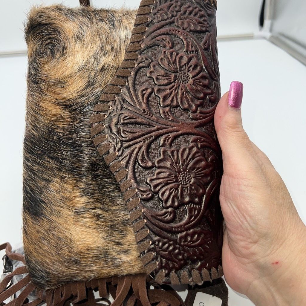 Other Tooled Genuine Leather and Calf Hair Suede Fringe Crossbody/ Wristlet Size ONE SIZE - 3 Thumbnail