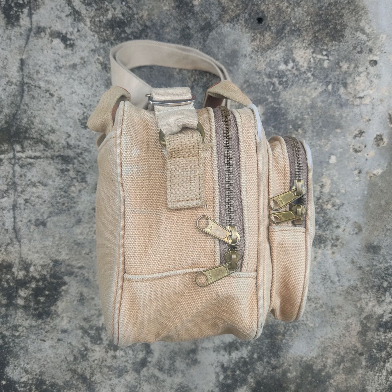 Japanese Brand Shirai Design Japan Sling Bag Size ONE SIZE - 4 Thumbnail