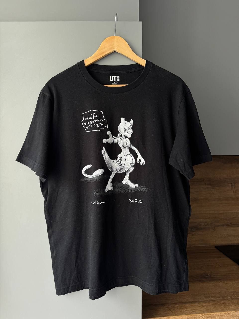 Daniel Arsham × Pokemon × Uniqlo Daniel Arsham x Pokemon x Uniqlo Mewtwo 3020 T-Shirt Size US L / EU 52-54 / 3 - 1 Thumbnail