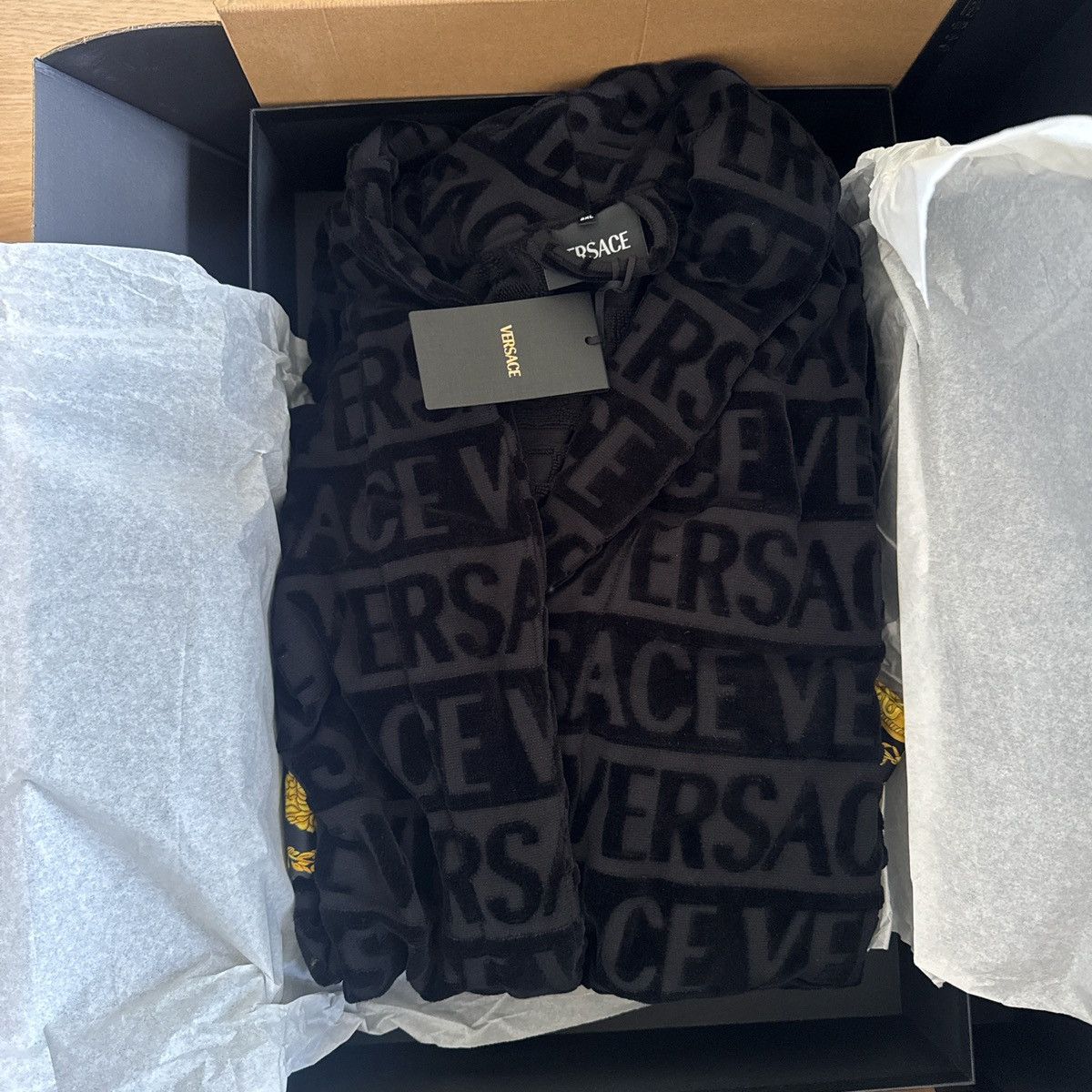 Versace Versace Baroque Bathrobe NWT Size ONE SIZE - 1 Thumbnail