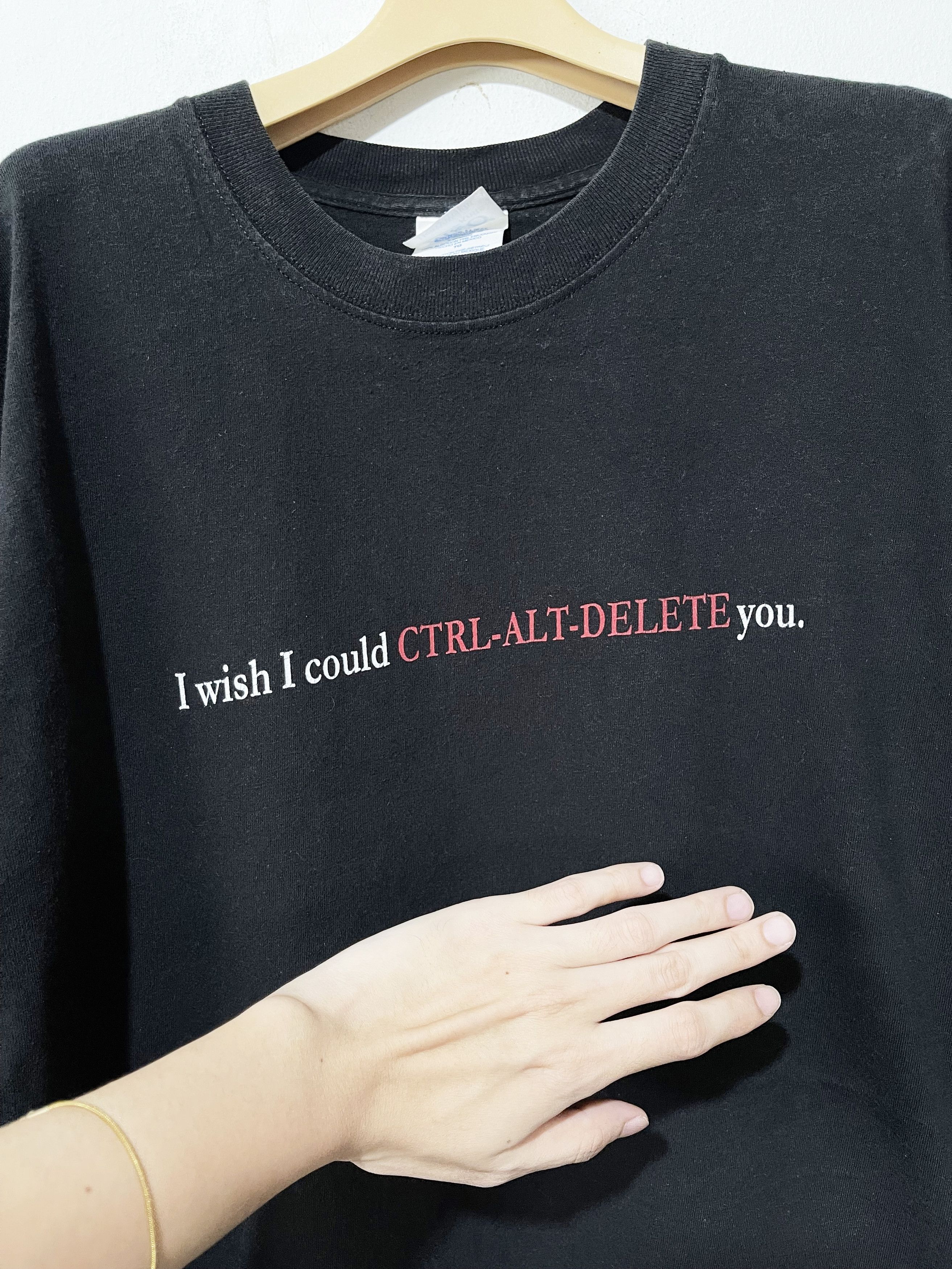 Sci-Fi Fantasy × Vintage Vintage "I wish I could Delete You" Tee Size US XL / EU 56 / 4 - 2 Thumbnail