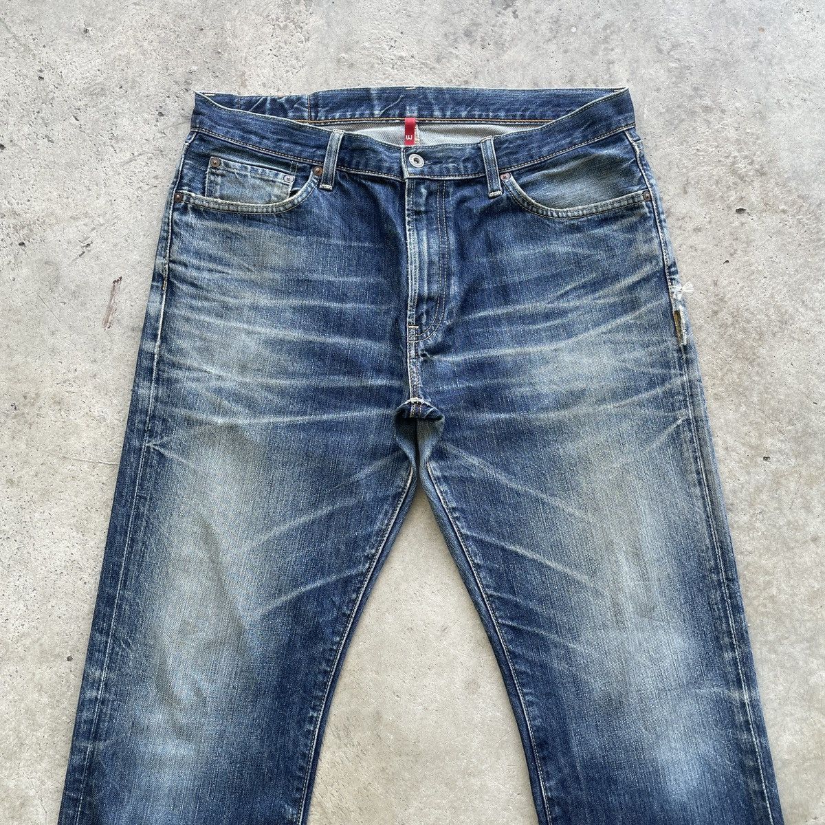 Japanese Brand Vintage Japanese Faded StoneWash Jeans Denim Pants W35 Size US 35 - 4 Thumbnail