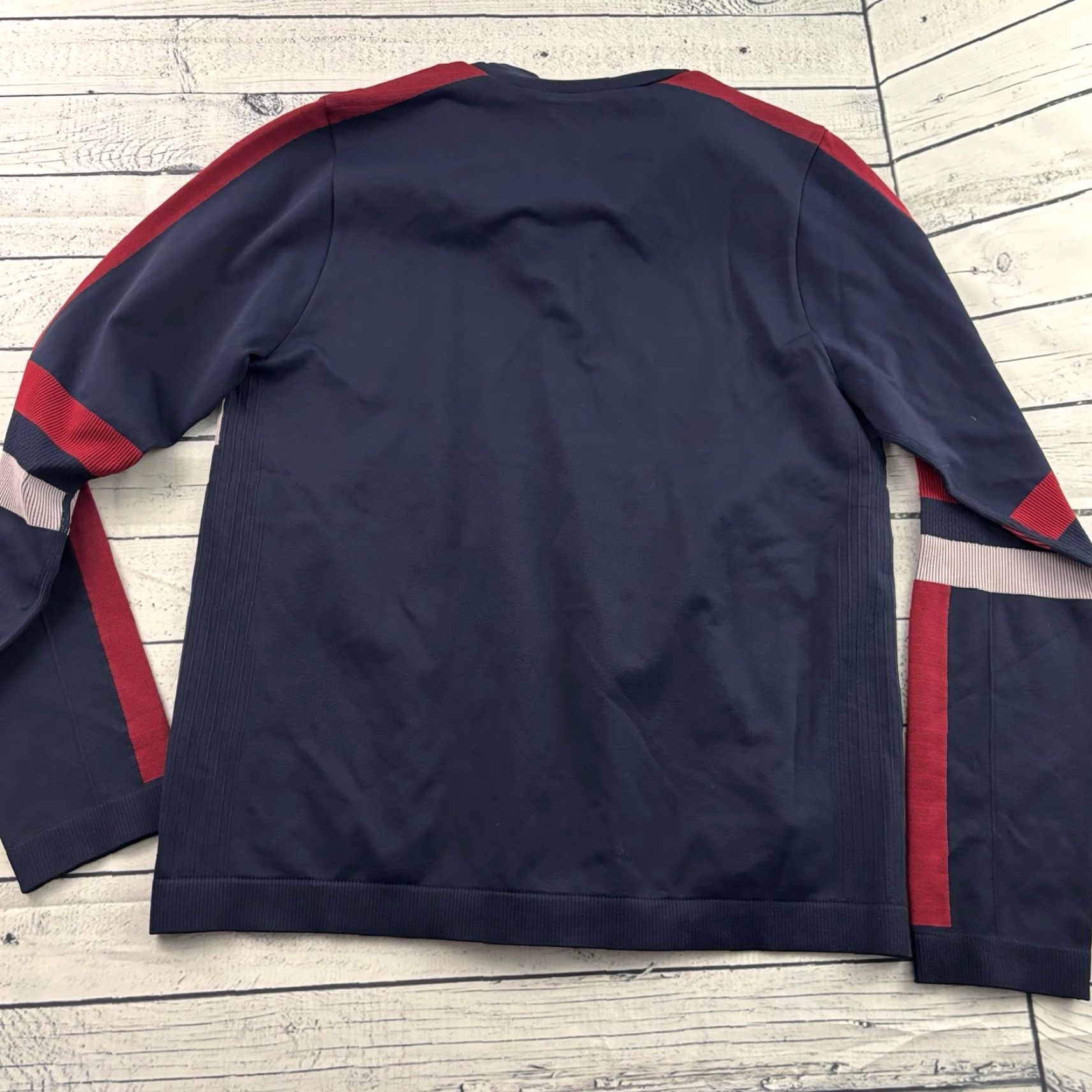 Cotopaxi VINTAGE Cotopaxi Debajo Seamless Baselayer 1/4 Zip Women's XL Ink Stripes 85 Shirt Womens XL Ink Stripes Cotopaxi Baselayer 1/4 Zip Blue 1990s? Size ONE SIZE - 7 Thumbnail