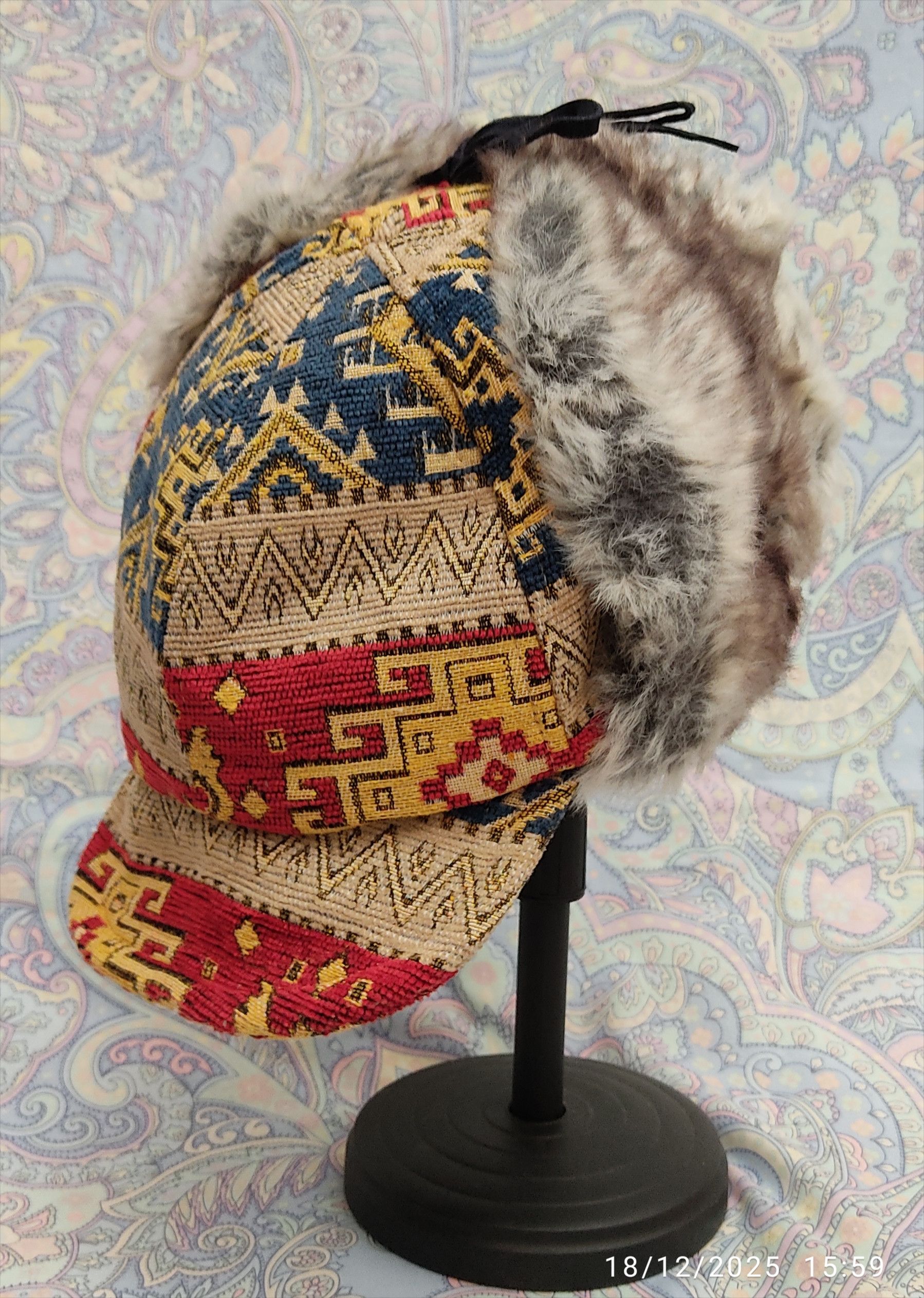 Japanese Brand ITTICACA Japan Andean Tapestry Earflap Cap Winter Hat Rare Size ONE SIZE - 2 Thumbnail