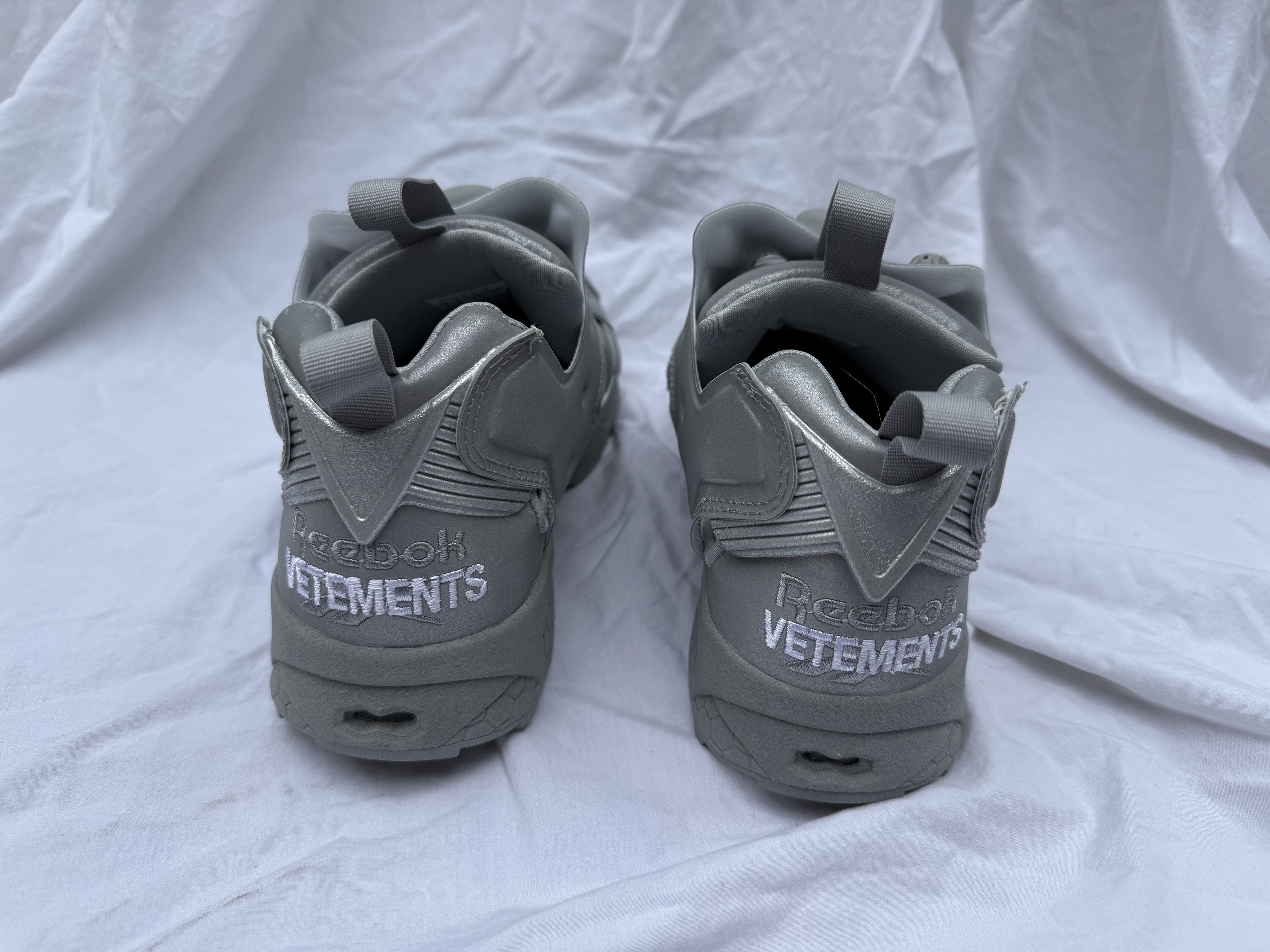 Reebok × Vetements Vetements x Reebok Reflective Instapump Fury (Unisex) Size US 9 / EU 42 - 6 Thumbnail