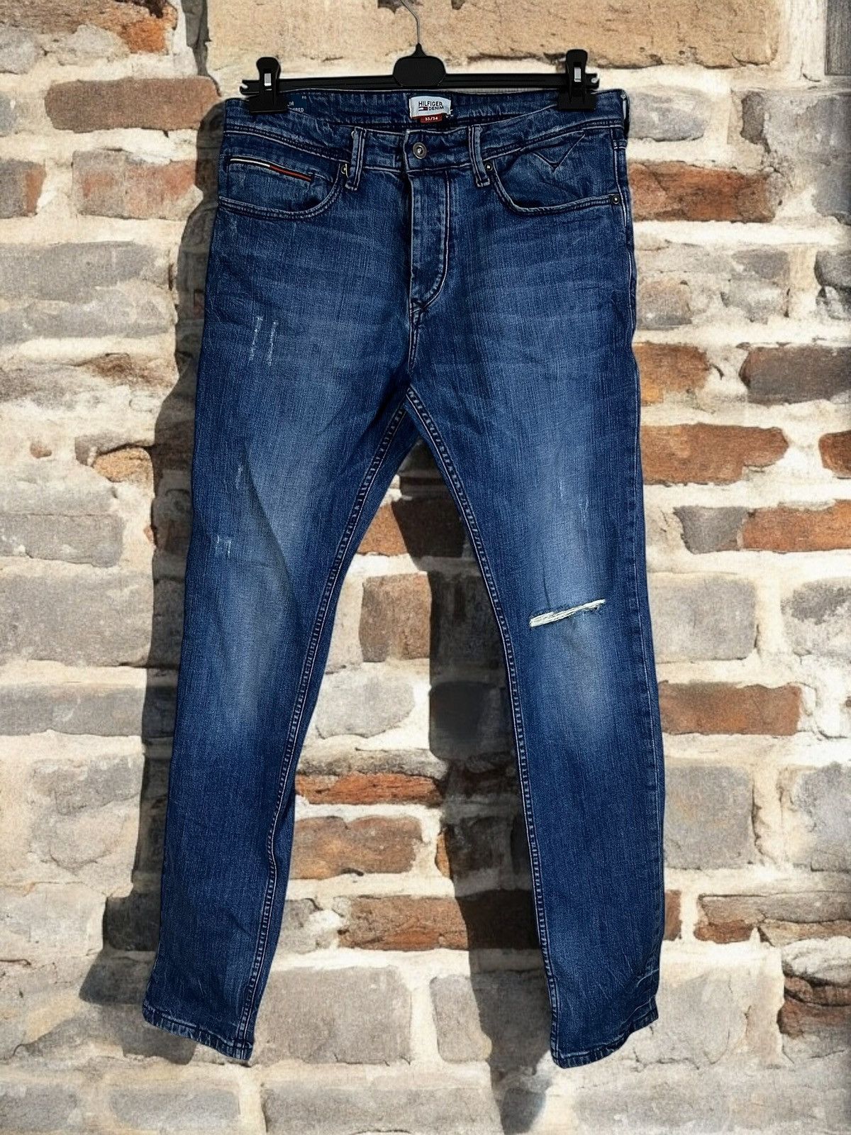 Tommy Hilfiger Tommy Hilfiger Denim Steve Size W33 L34 slim tapered jeans Size US 33 - 1 Thumbnail