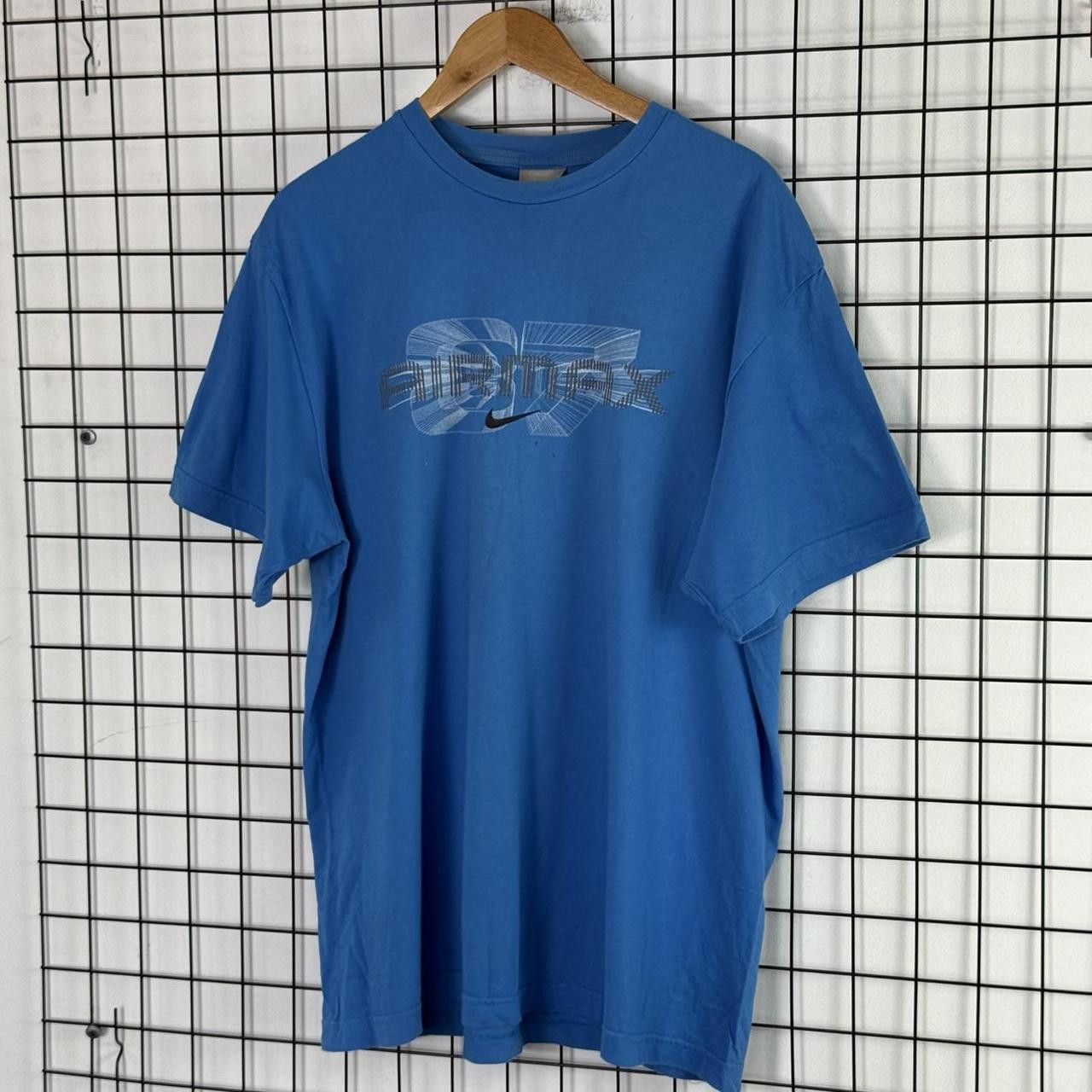 Nike Nike Vintage 90s Air Max Logo T shirt Blue Size US L / EU 52-54 / 3 - 2 Thumbnail