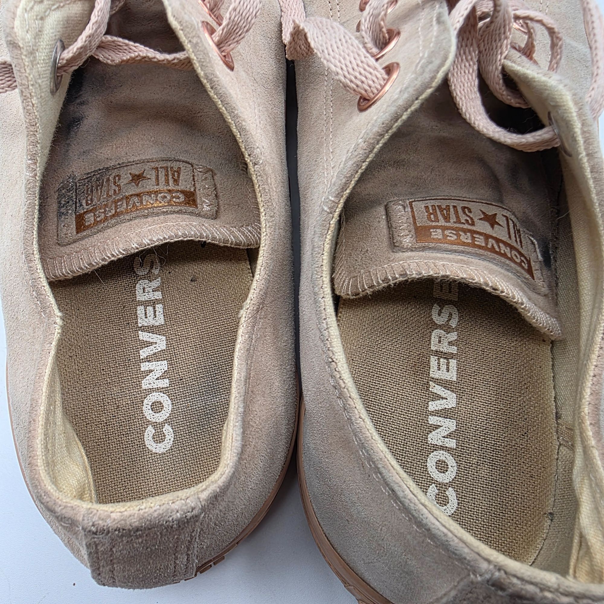 Converse Converse Chuck Taylor Womens Size 9 Beige Shoes Skateboardin Size US 9 / IT 39 - 9 Thumbnail